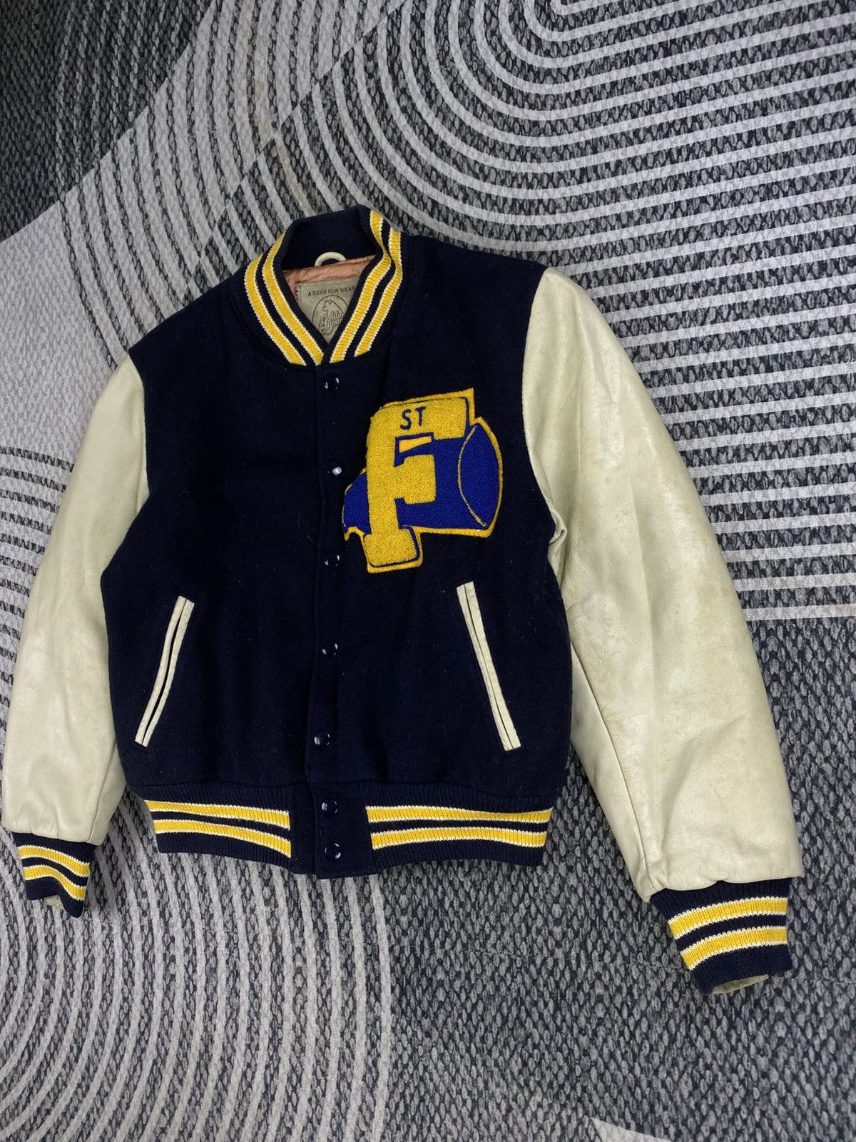 Golden Bear 🔥Vintage 80s Golden Bear Leather Sleeve Varsity Jacket Size US M / EU 48-50 / 2 - 4 Thumbnail