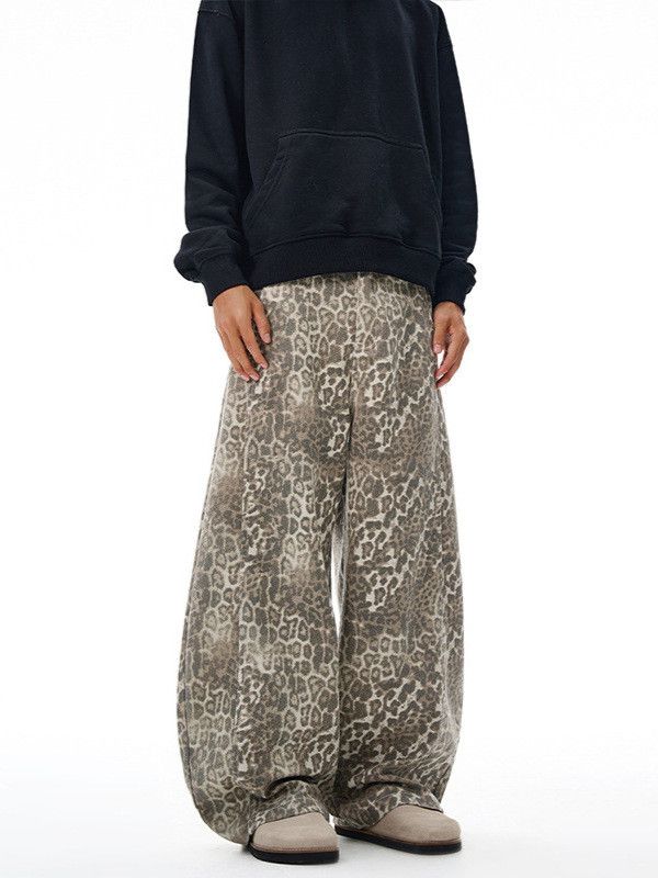 Japanese Brand Men's Retro Wide-Leg Washed Leopard Print Jeans Size US 32 / EU 48 - 1 Thumbnail