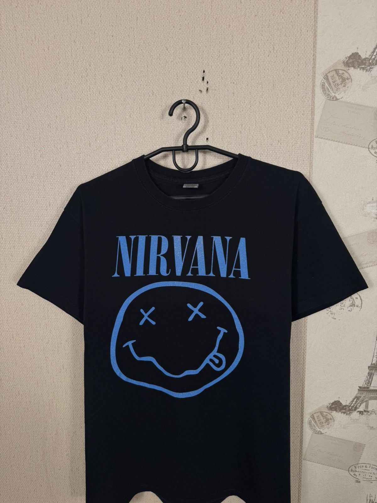 Other Nirvana T shirt Blue Smile Rock Band Grunge Sz M Black Size US M / EU 48-50 / 2 - 6 Thumbnail