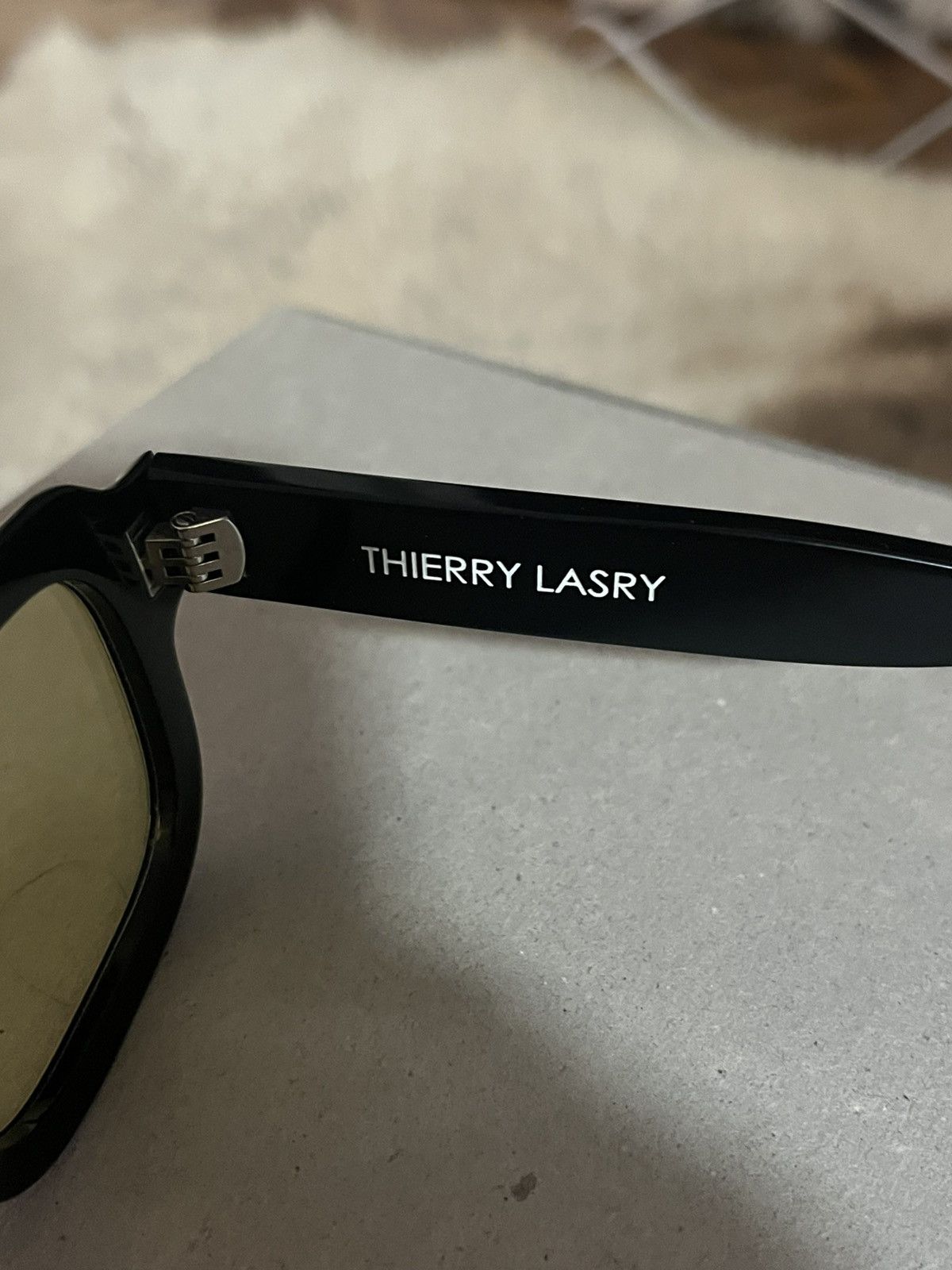 Thierry Lasry Thierry Lasry Vendetty 101 Size ONE SIZE - 3 Thumbnail
