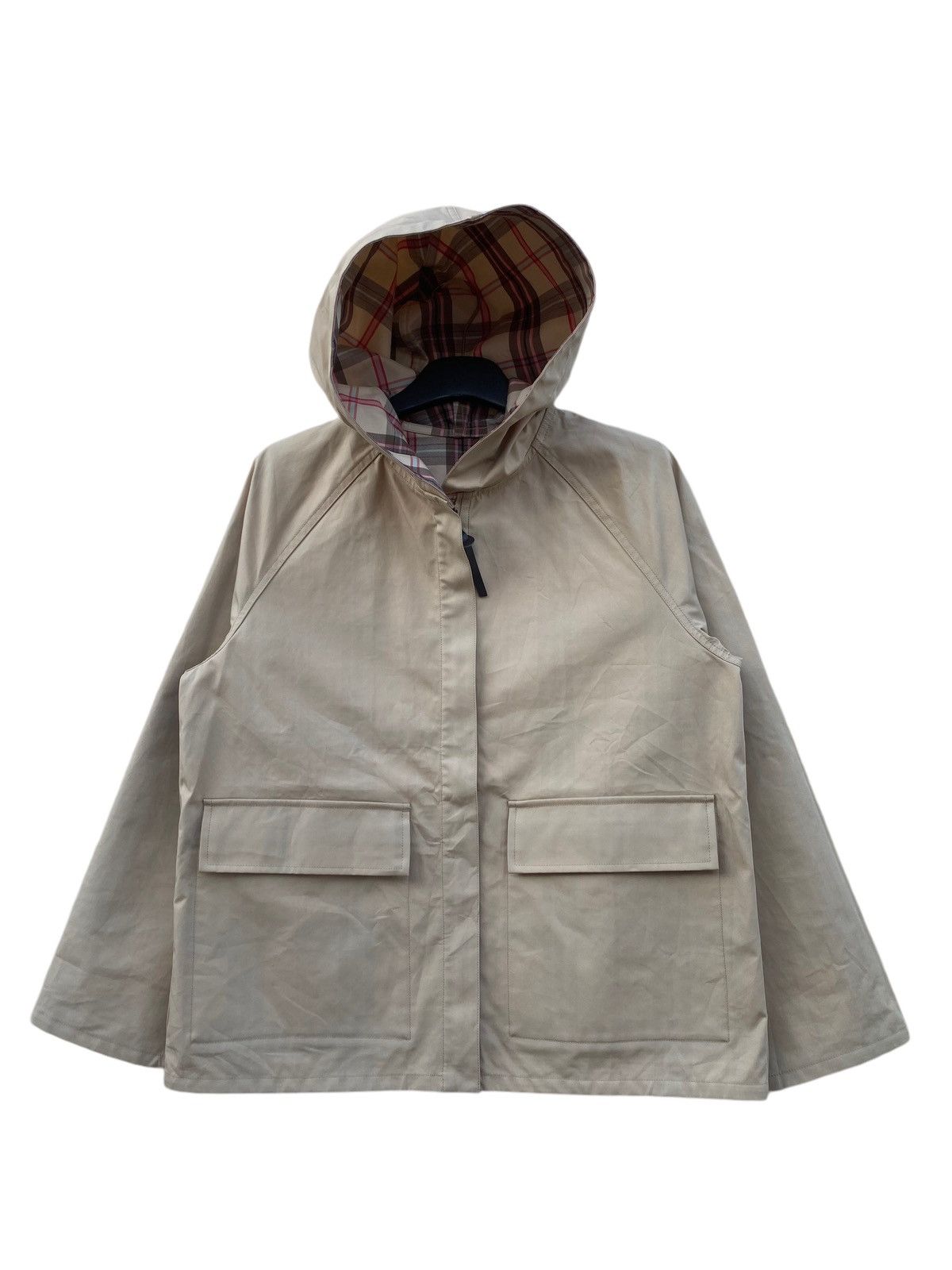 JW Anderson × Uniqlo JW Anderson X Uniqlo Reversible Hooded Jacket Size M / US 6-8 / IT 42-44 - 2 Thumbnail