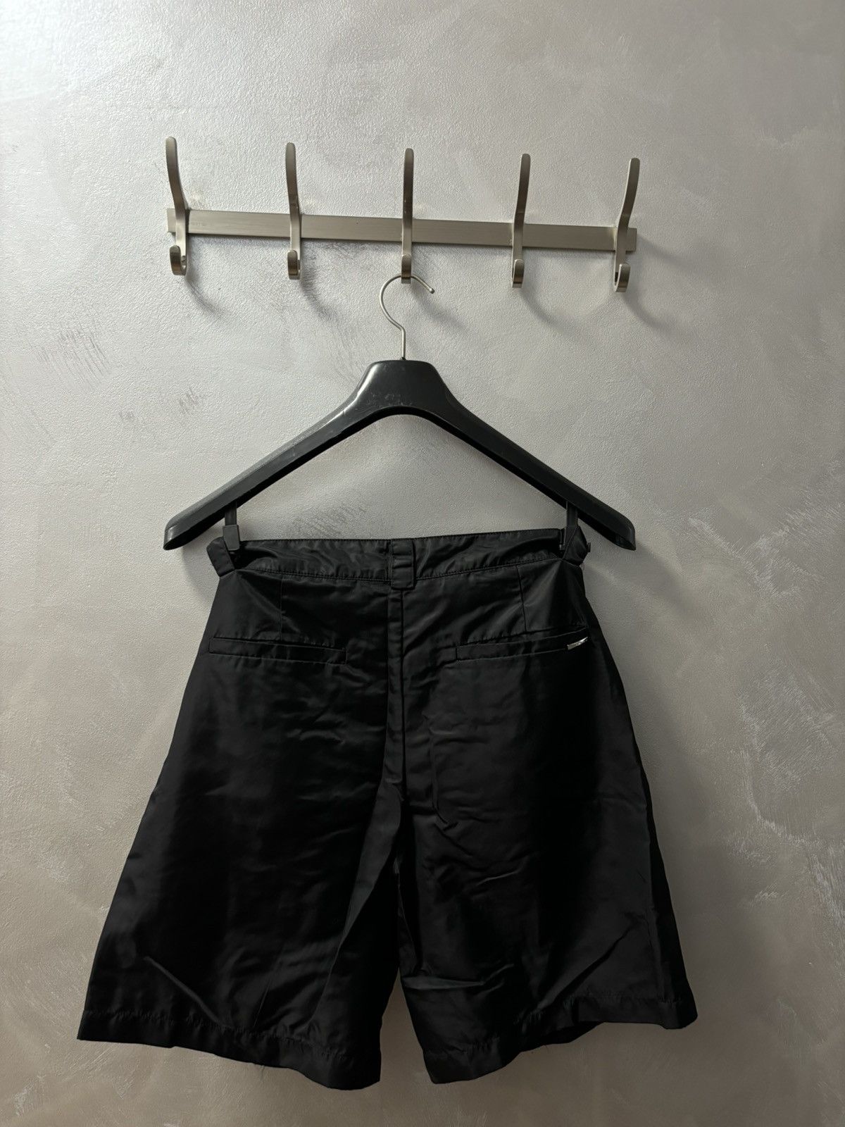 Japanese Brand Black Front Zip Shorts Size US 30 / EU 46 - 3 Thumbnail