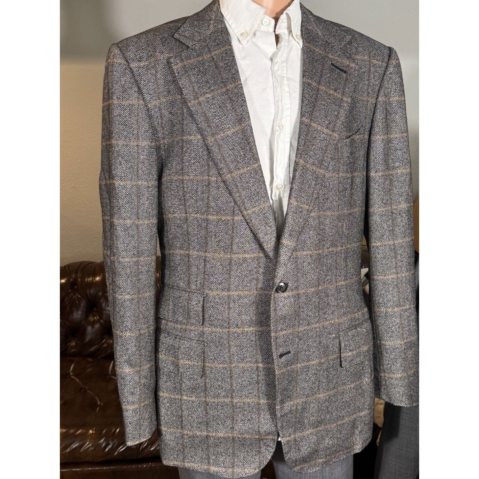 Tom Ford Tom Ford Herringbone Tweed Camel Sport Coat 56 46L Wool Gray Size 46L - 1 Thumbnail
