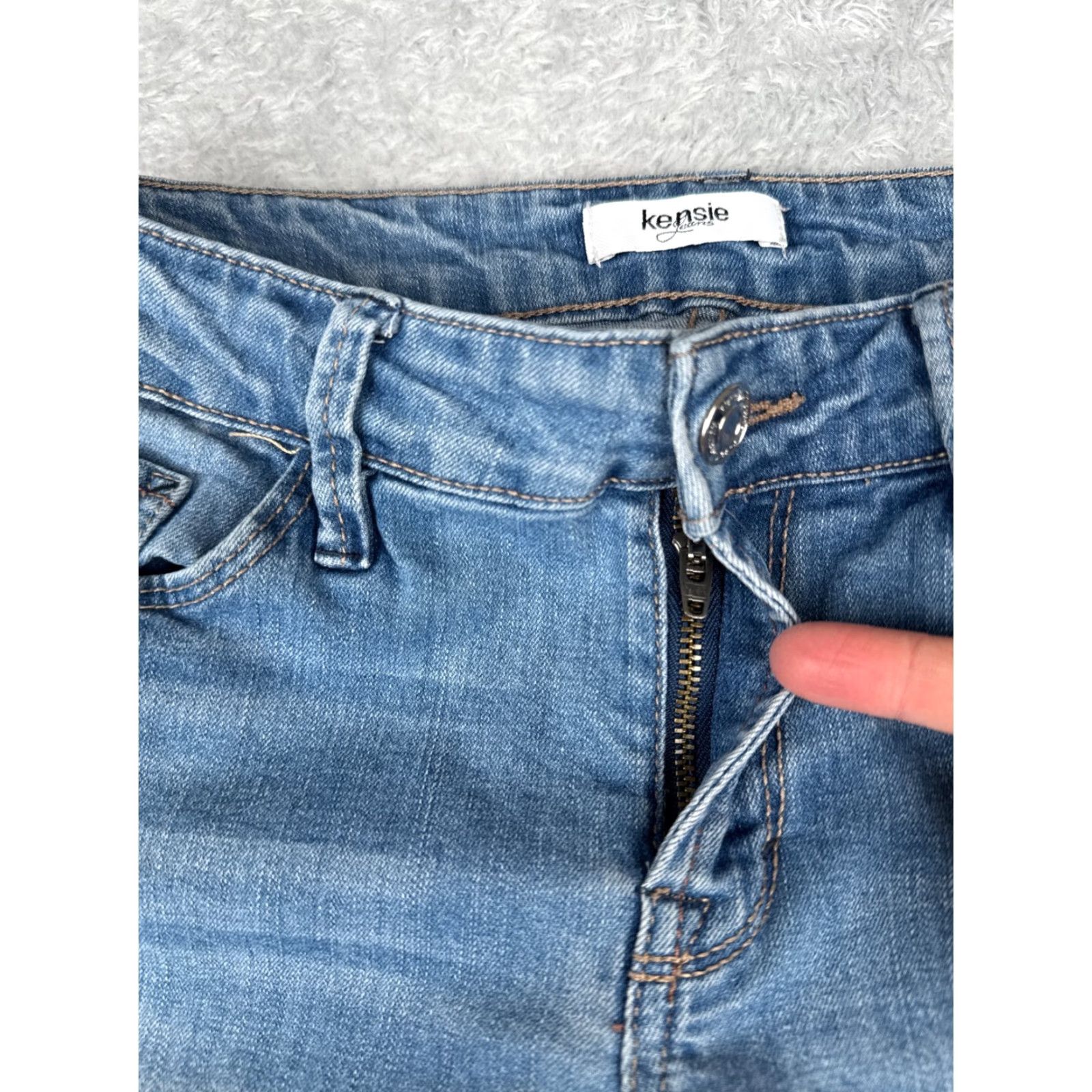 Vintage Kensie Jeans Womens Blue Denim Straight Leg Low Rise Cotton Blend Zip 28x24 Jeans Womens Boys? Size 26" / US 2 / IT 38 - 5 Thumbnail
