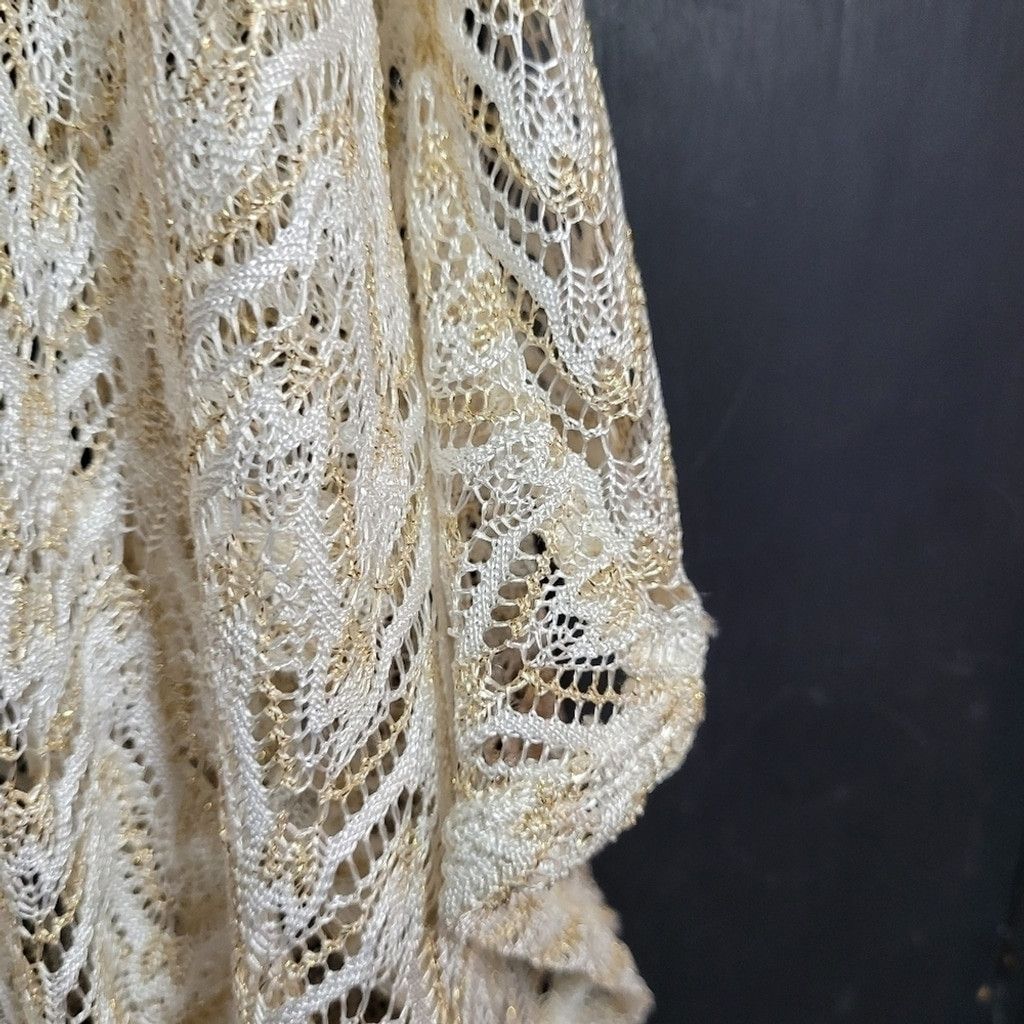 Other Dressbarn , NWOT, Size 2x, sparkly layers, golden blouse Size XL / US 12-14 / IT 48-50 - 4 Thumbnail