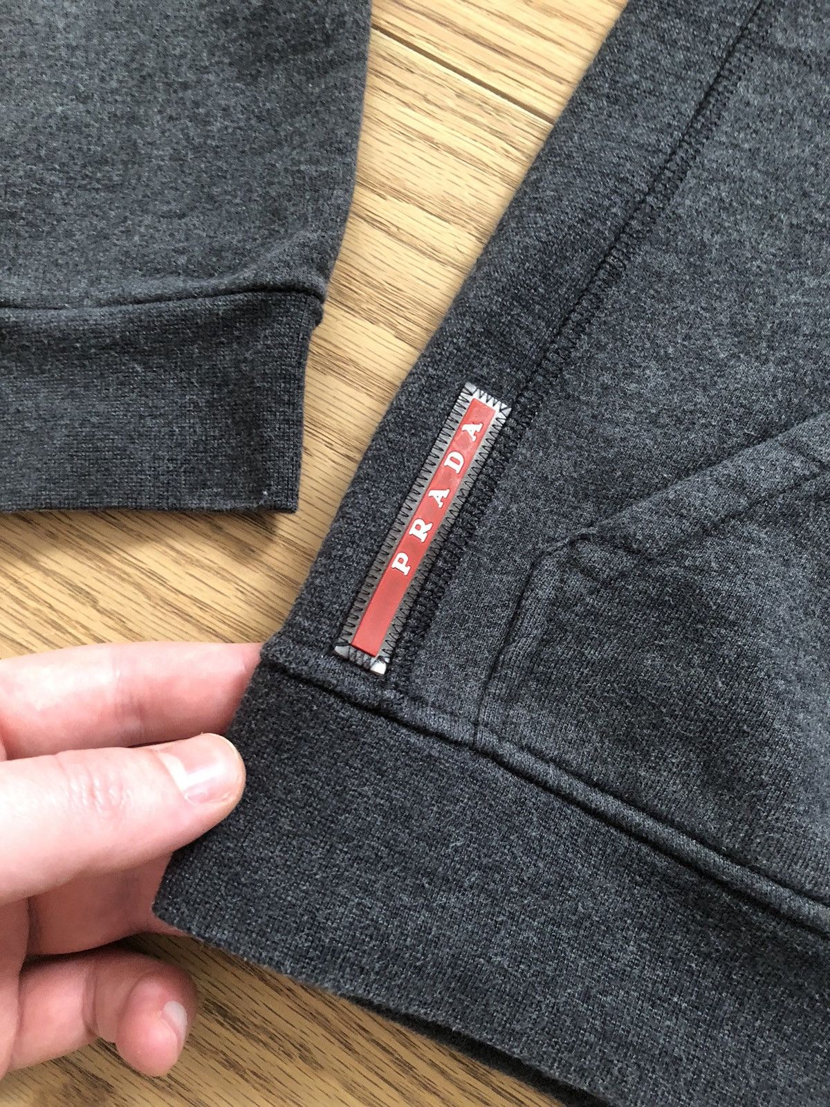 Prada Prada Red Tab Hoodie Size US S / EU 44-46 / 1 - 2 Thumbnail