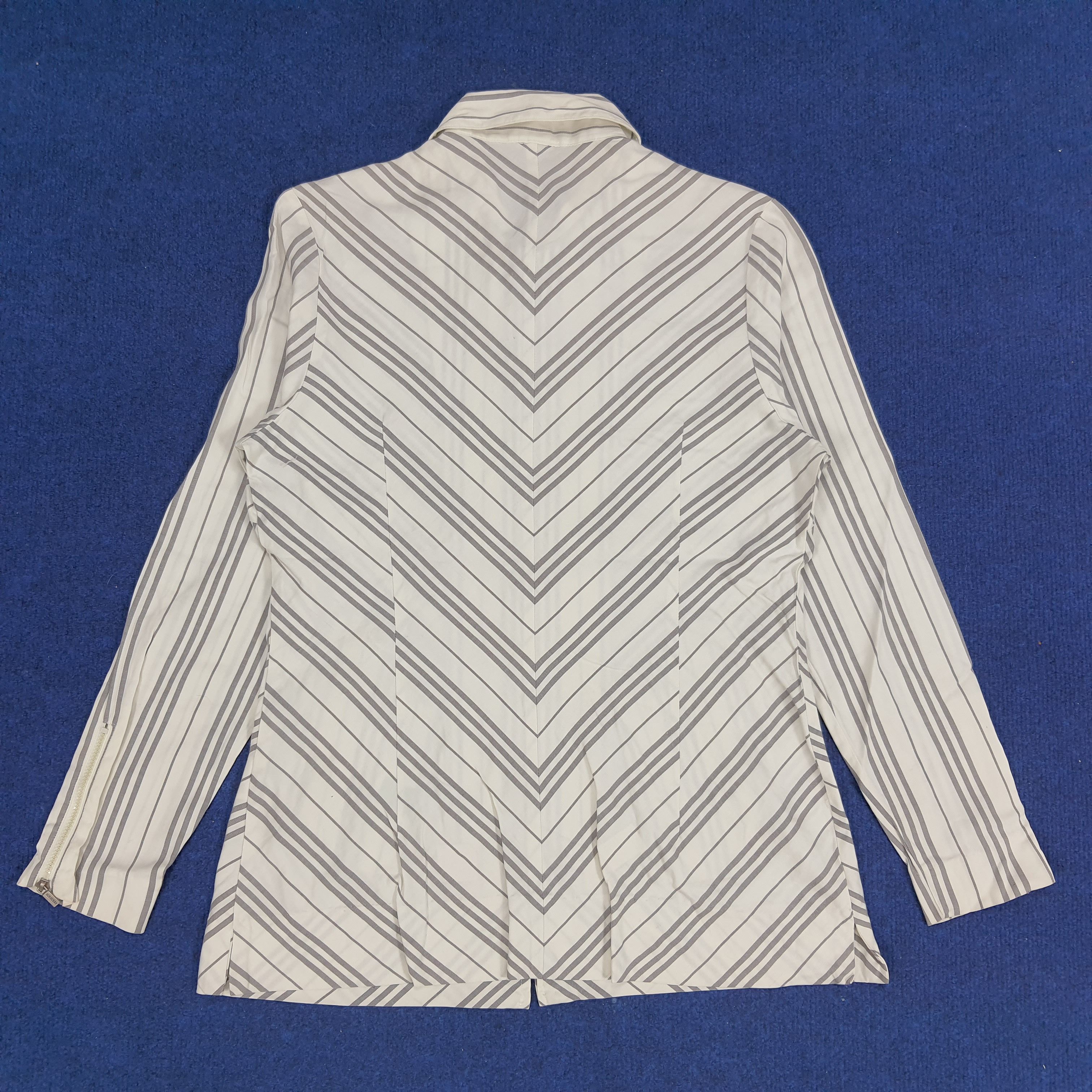Burberry × Vintage Vintage Burberry London Striped Button Up Shirt Size S / US 4 / IT 40 - 3 Thumbnail
