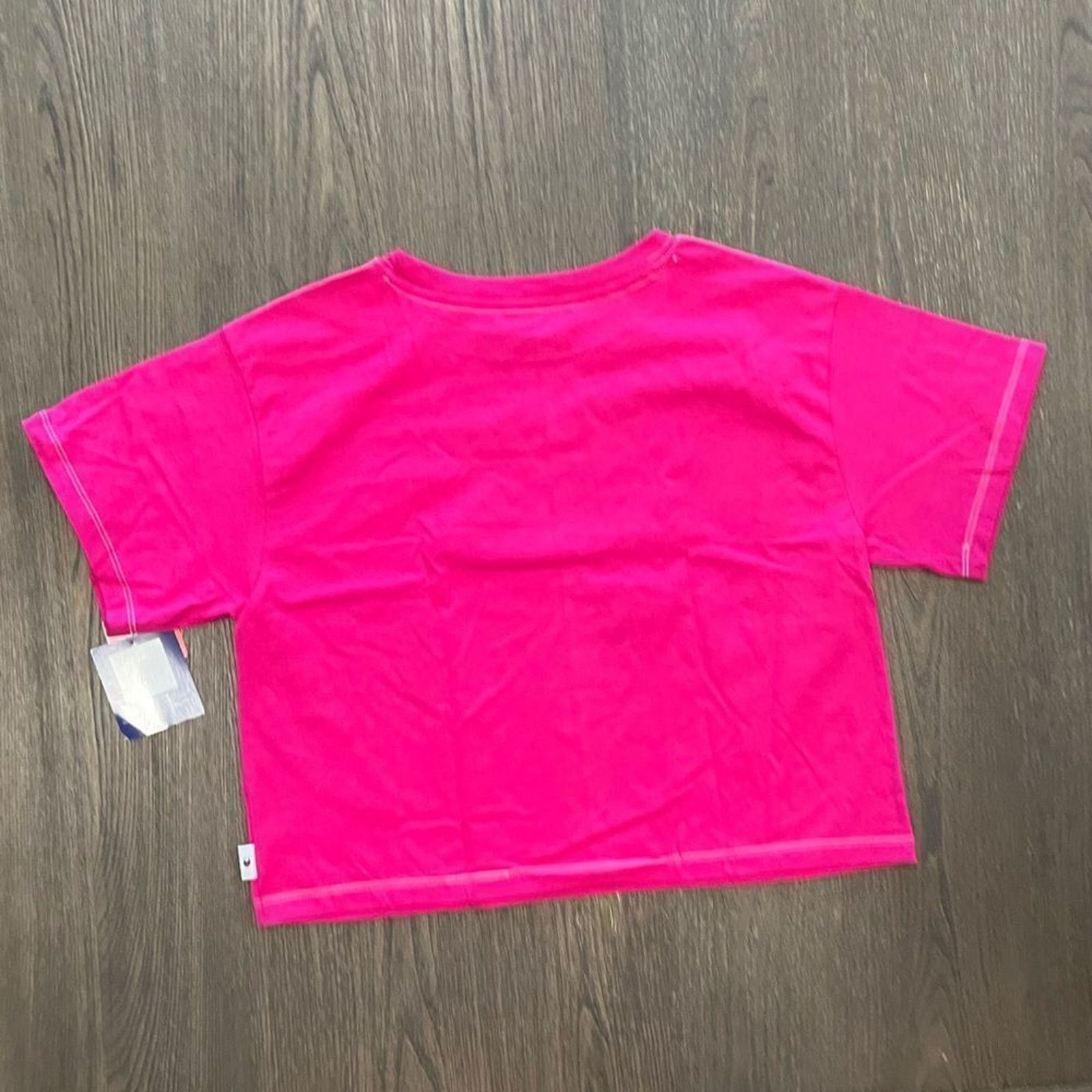Champion NWT Champion Hot Pink Graphic Crop Top - Size S Size S / US 4 / IT 40 - 4 Thumbnail