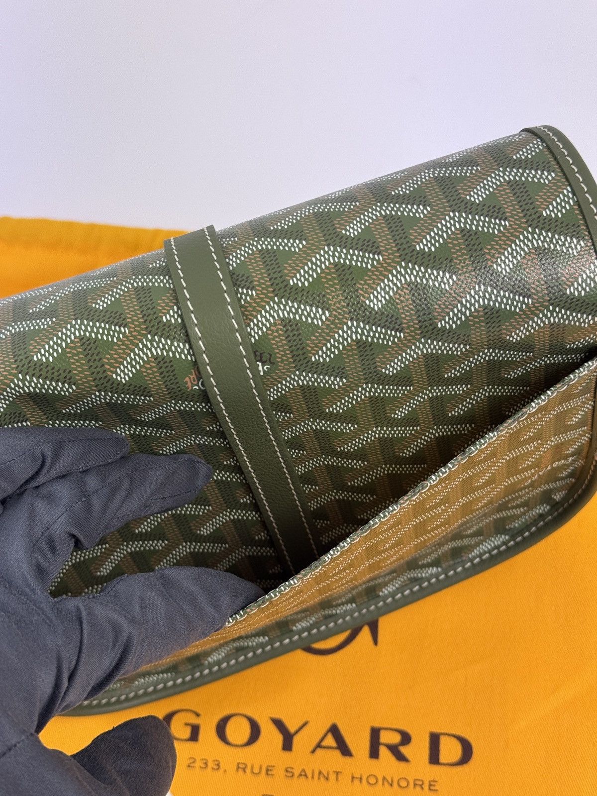 Goyard ARMY GREEN HAND PAINTED BELVEDERE PM *LIMITED EDITION* BAG Size ONE SIZE - 6 Thumbnail