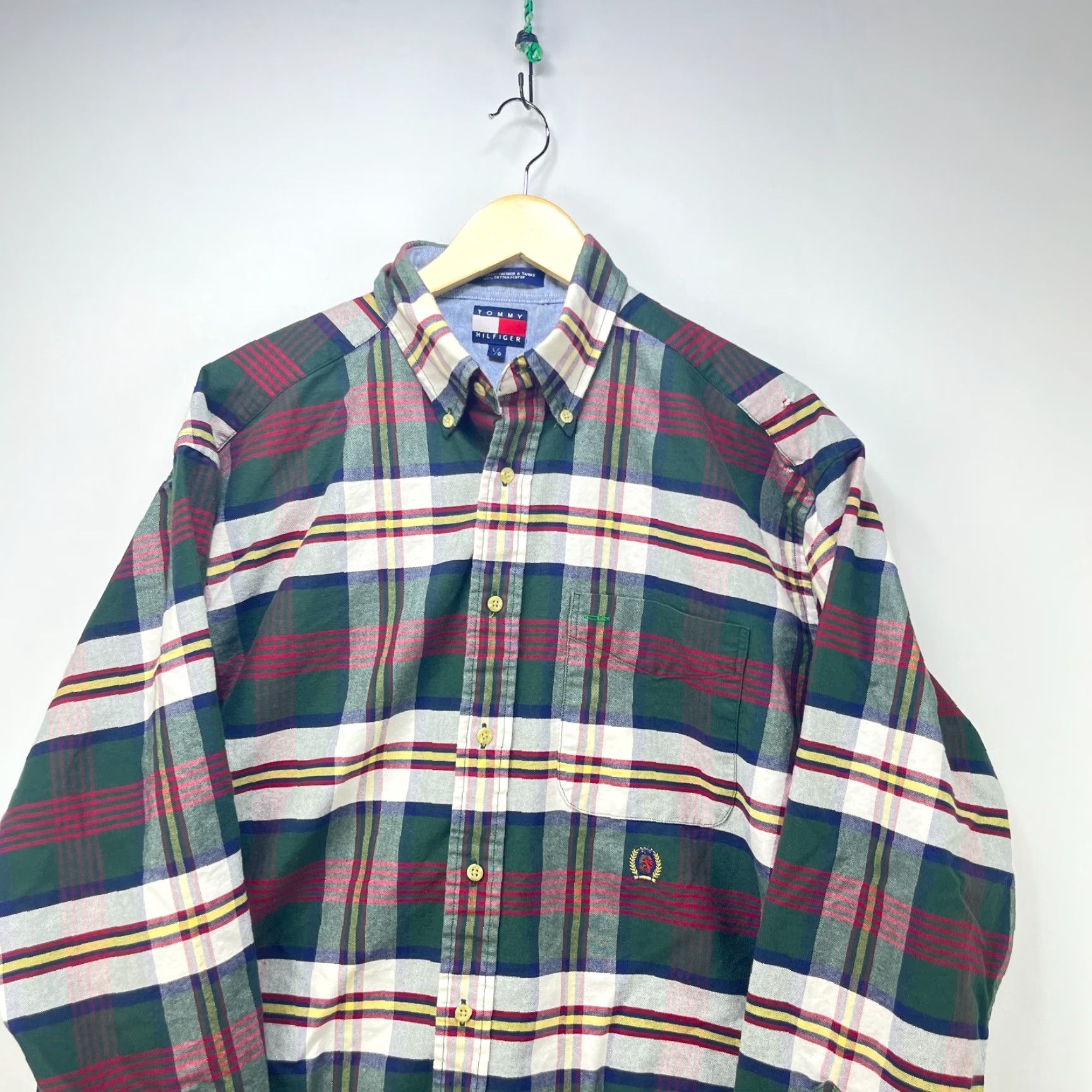 Tommy Hilfiger VINTAGE Tommy Hilfiger Button-Up Long Sleeve Plaid Shirt L Green Mens 90s Size US L / EU 52-54 / 3 - 2 Thumbnail