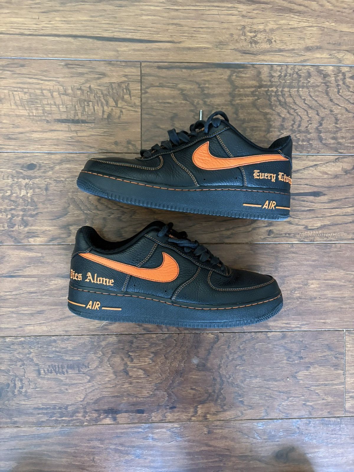 Nike × Vlone VLONE Air Force 1 Size US 9 / EU 42 - 1 Thumbnail