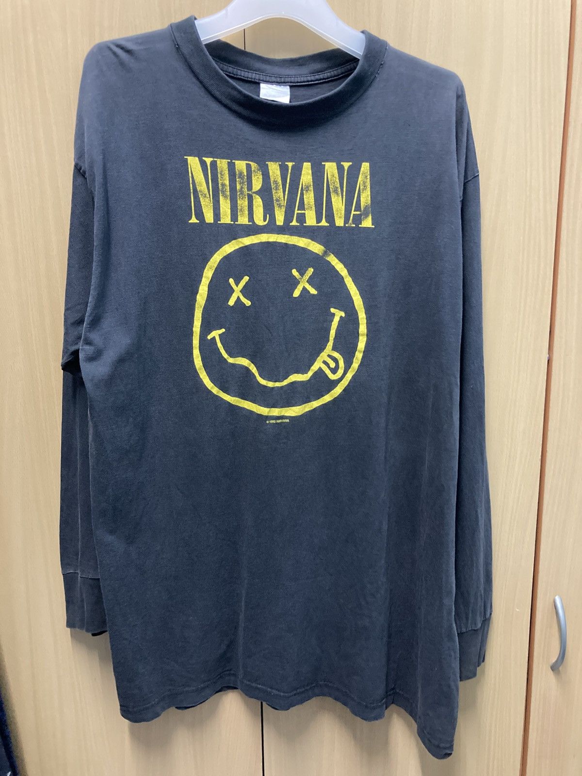 Nirvana Vintage 1992 Nirvana Smiley Face L/S T-Shirt Size US L / EU 52-54 / 3 - 1 Thumbnail