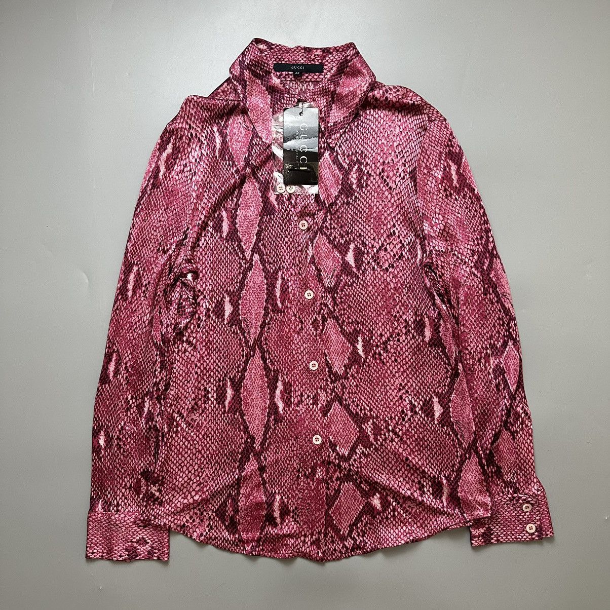 image of NWT S/s 2000 Gucci By Tom Ford Pink Python Print, Women's (Size XS)