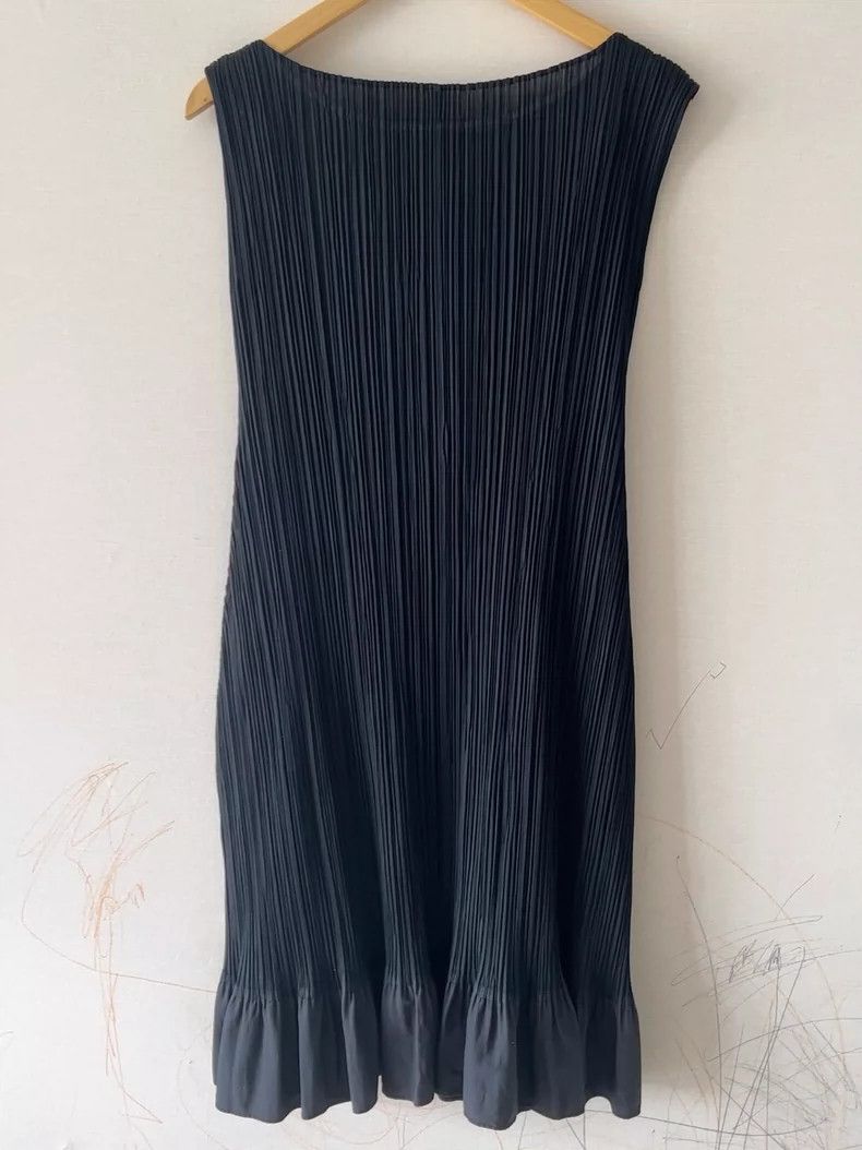 Issey Miyake Issey Miyake Grey dress Size M / US 6-8 / IT 42-44 - 2 Thumbnail