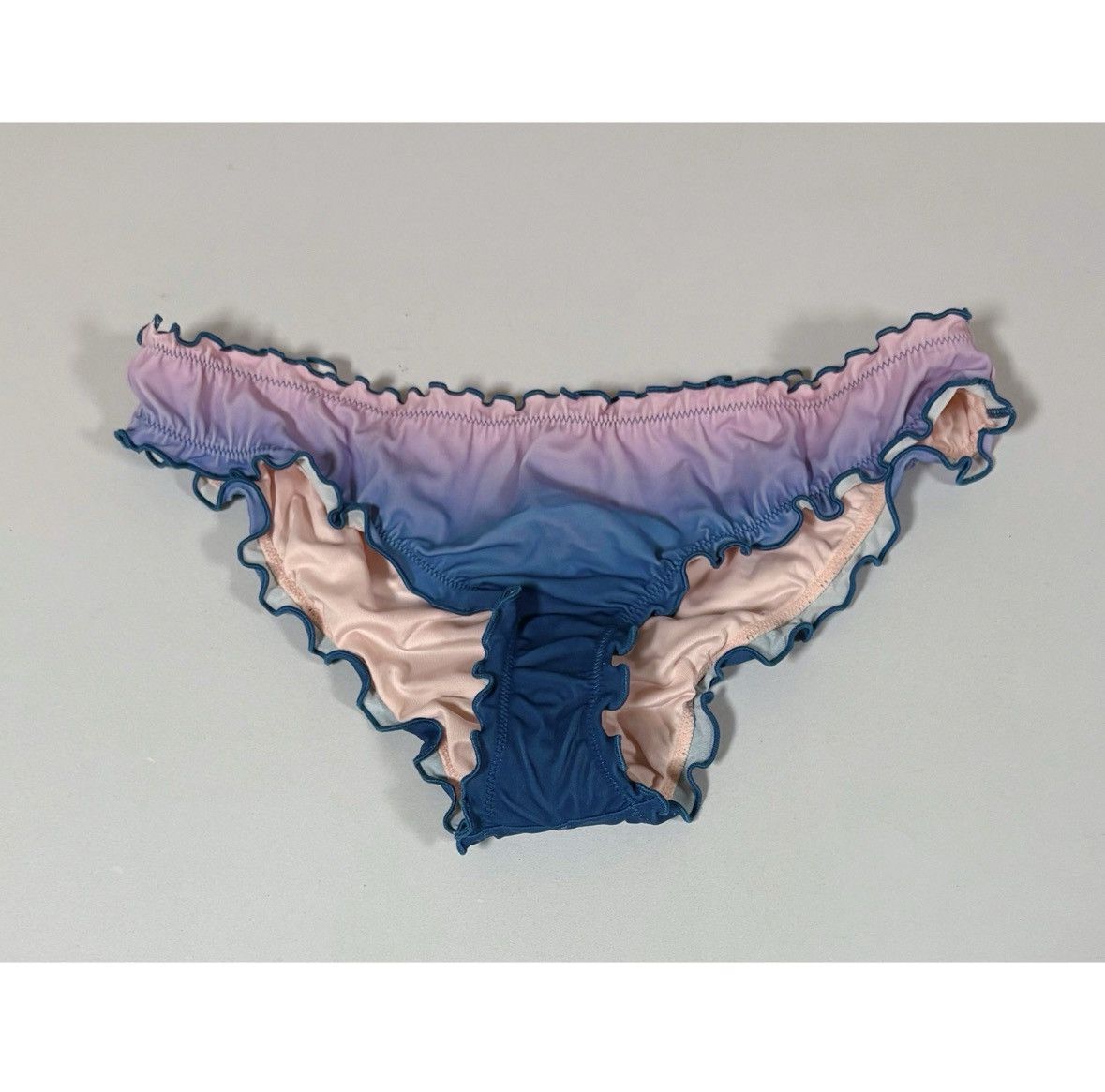 Japanese Brand Purple Ombré Ruched Bikini Bottoms Bathing Suit Size S 💜✨ Size ONE SIZE - 2 Thumbnail