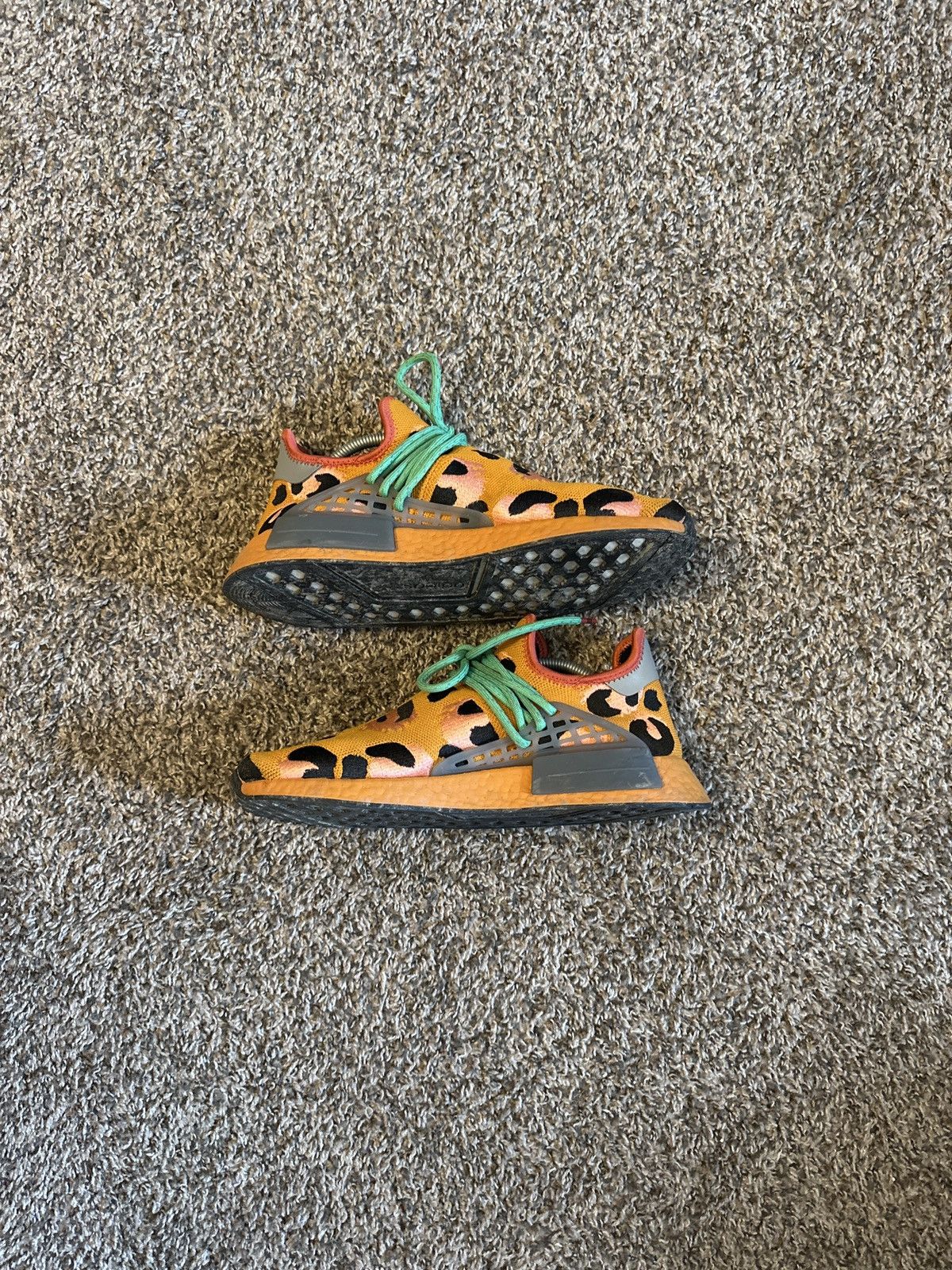Adidas × Pharrell Adidas x Pharrell NMD Human Race Size US 9.5 / EU 42-43 - 2 Thumbnail
