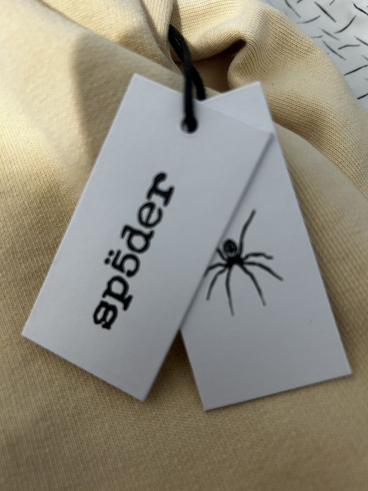 Sp5der × Spyder CREAM OG WEB V2 HOODIE Size US M / EU 48-50 / 2 - 3 Thumbnail