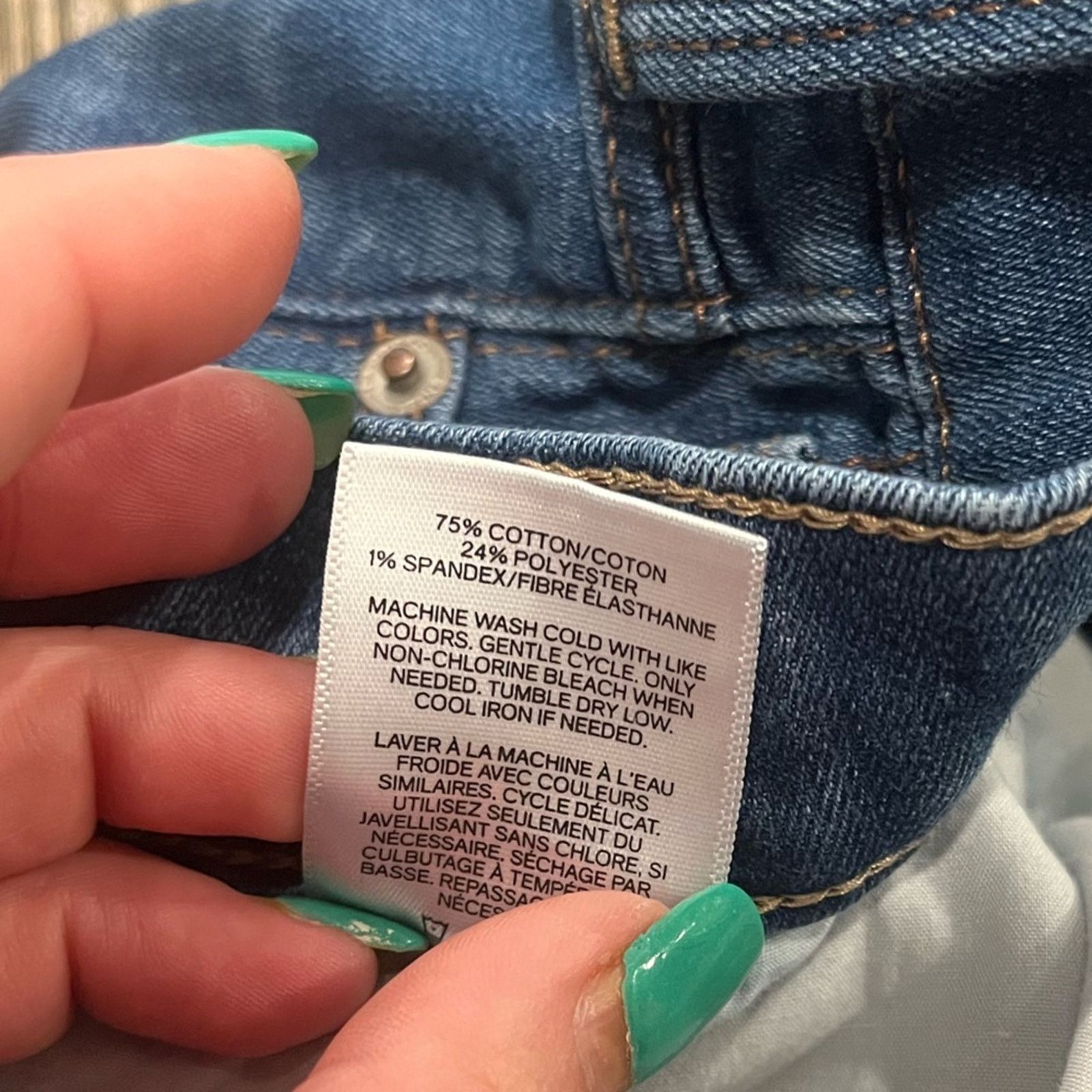 Express Express Super Skinny Jeans Mid Rise Whisker Distressed 2L Size 26" / US 2 / IT 38 - 10 Thumbnail