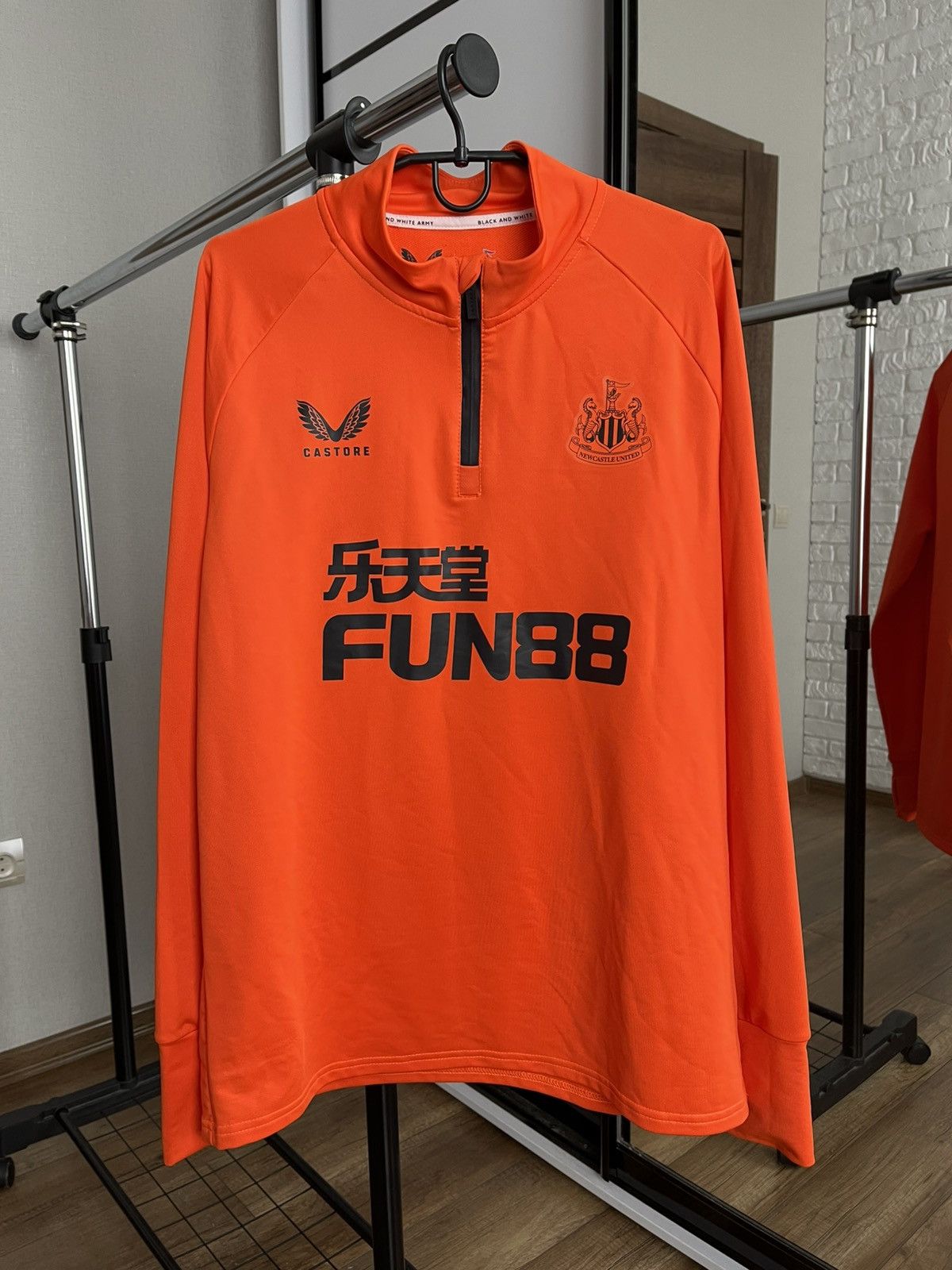 Castore Castore Newcastle 1/4 Zip Training Top Sweatshirt Size US L / EU 52-54 / 3 - 3 Thumbnail