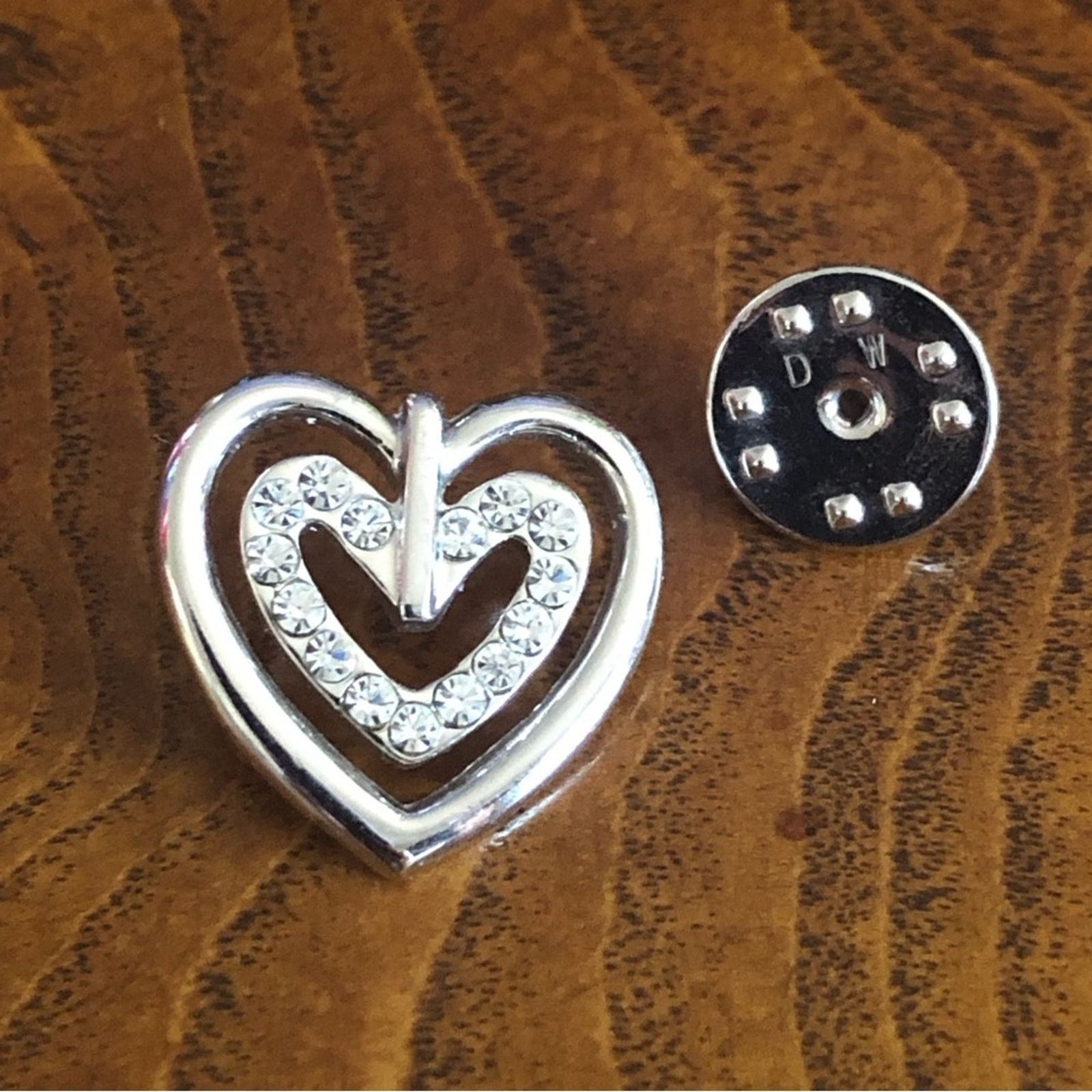 Daniel Wellington Daniel Wellington silver rhinestone heart pin Size ONE SIZE - 2 Thumbnail
