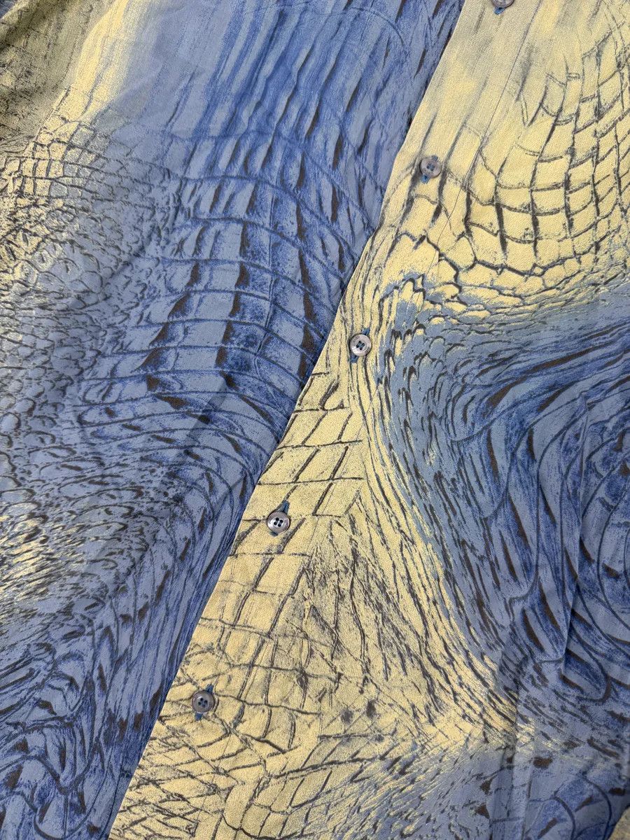 Just Cavalli SS2002 Cavalli Blue & Beige Crocodile Effect Shirt Size US L / EU 52-54 / 3 - 11 Thumbnail