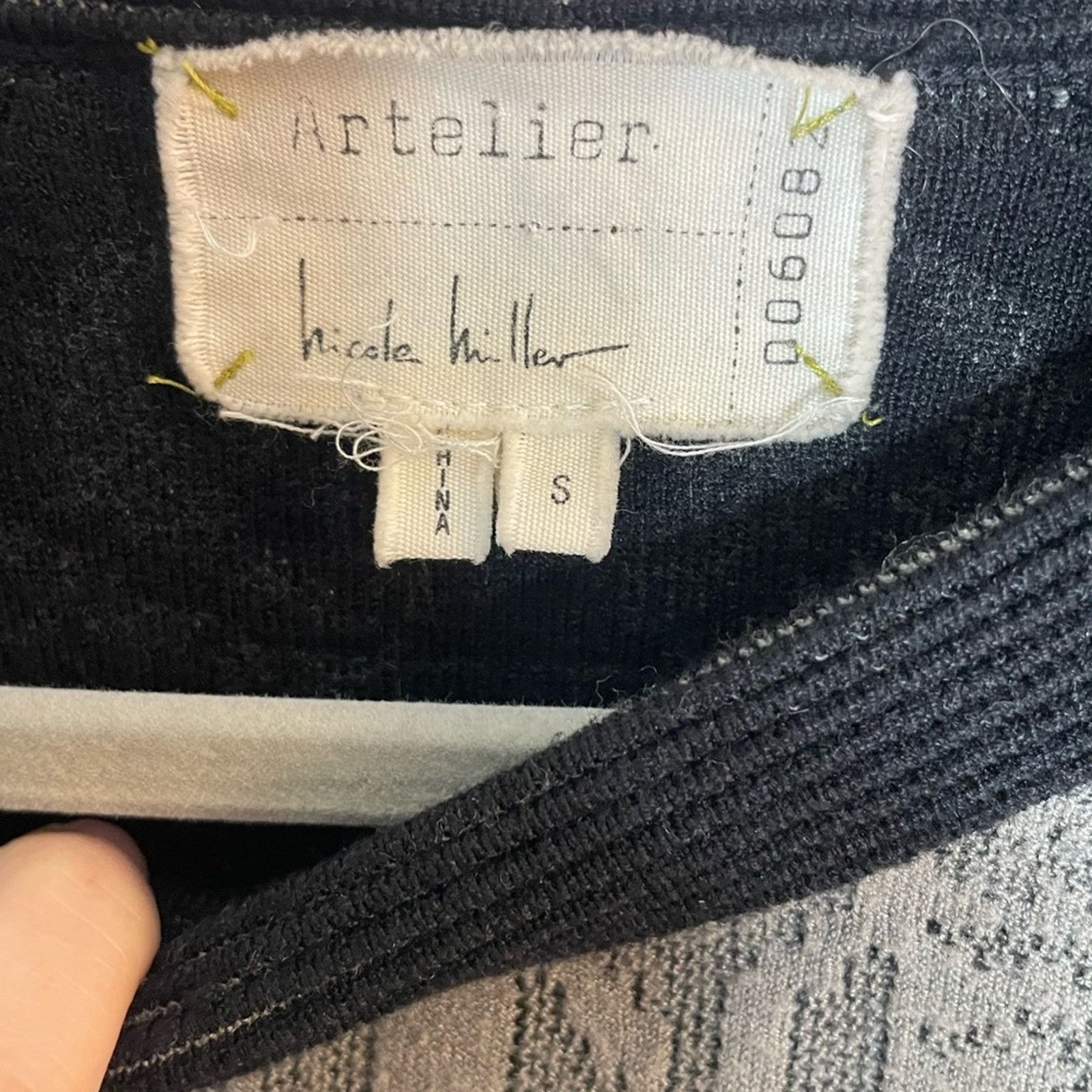 Nicole Miller Nicole Miller Elegant Sweater with Intricate Pattern Size M / US 6-8 / IT 42-44 - 5 Thumbnail
