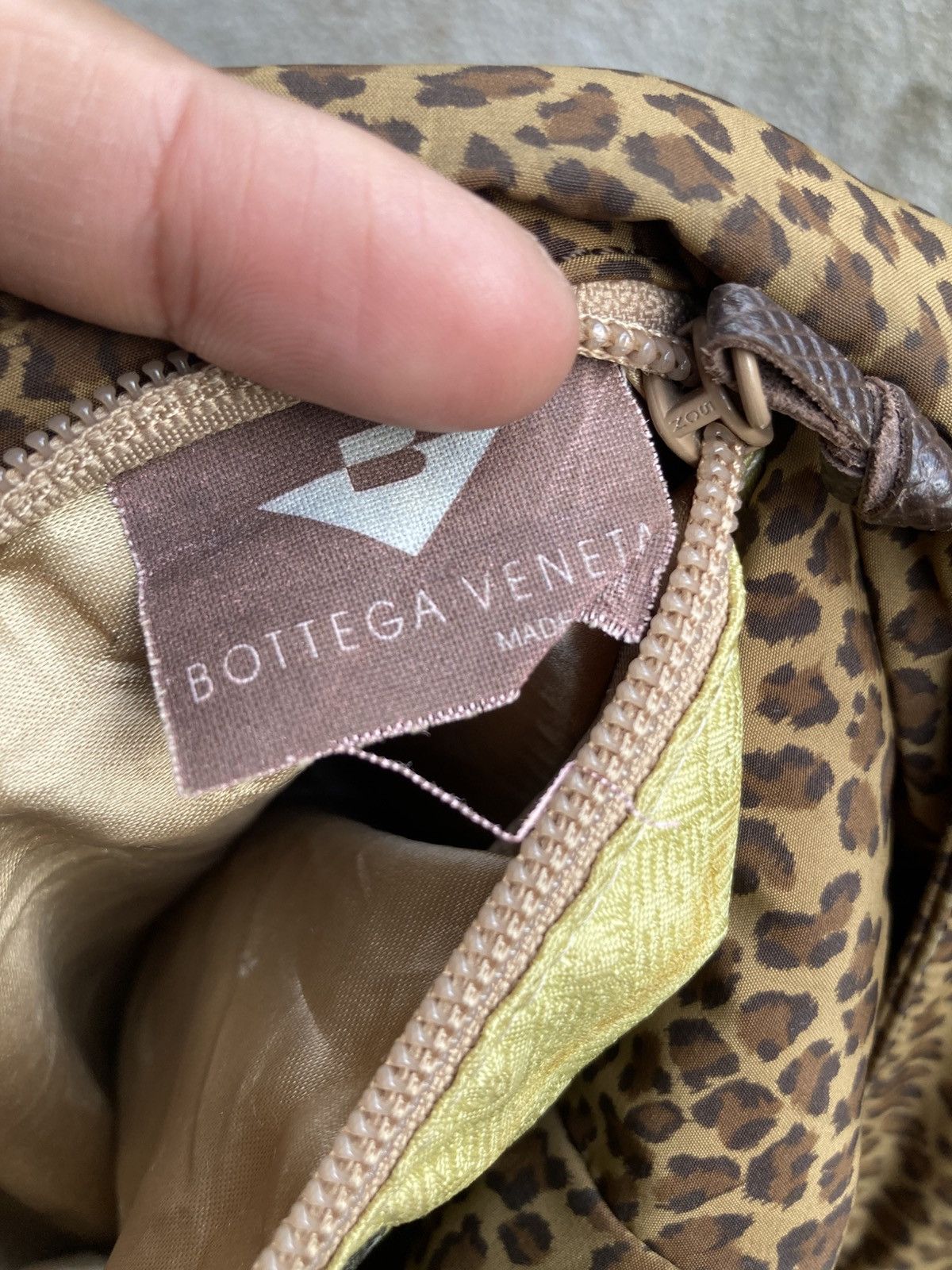 Bottega Veneta Bottega Veneta Hobo Leopard Print Shoulder Bags Size ONE SIZE - 9 Thumbnail