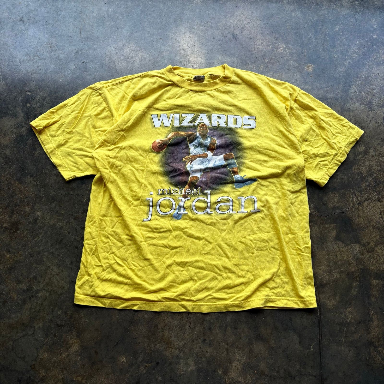 Nike Rare Vintage Michael Jordan Wizards NBA t-shirt Size US XL / EU 56 / 4 - 1 Thumbnail