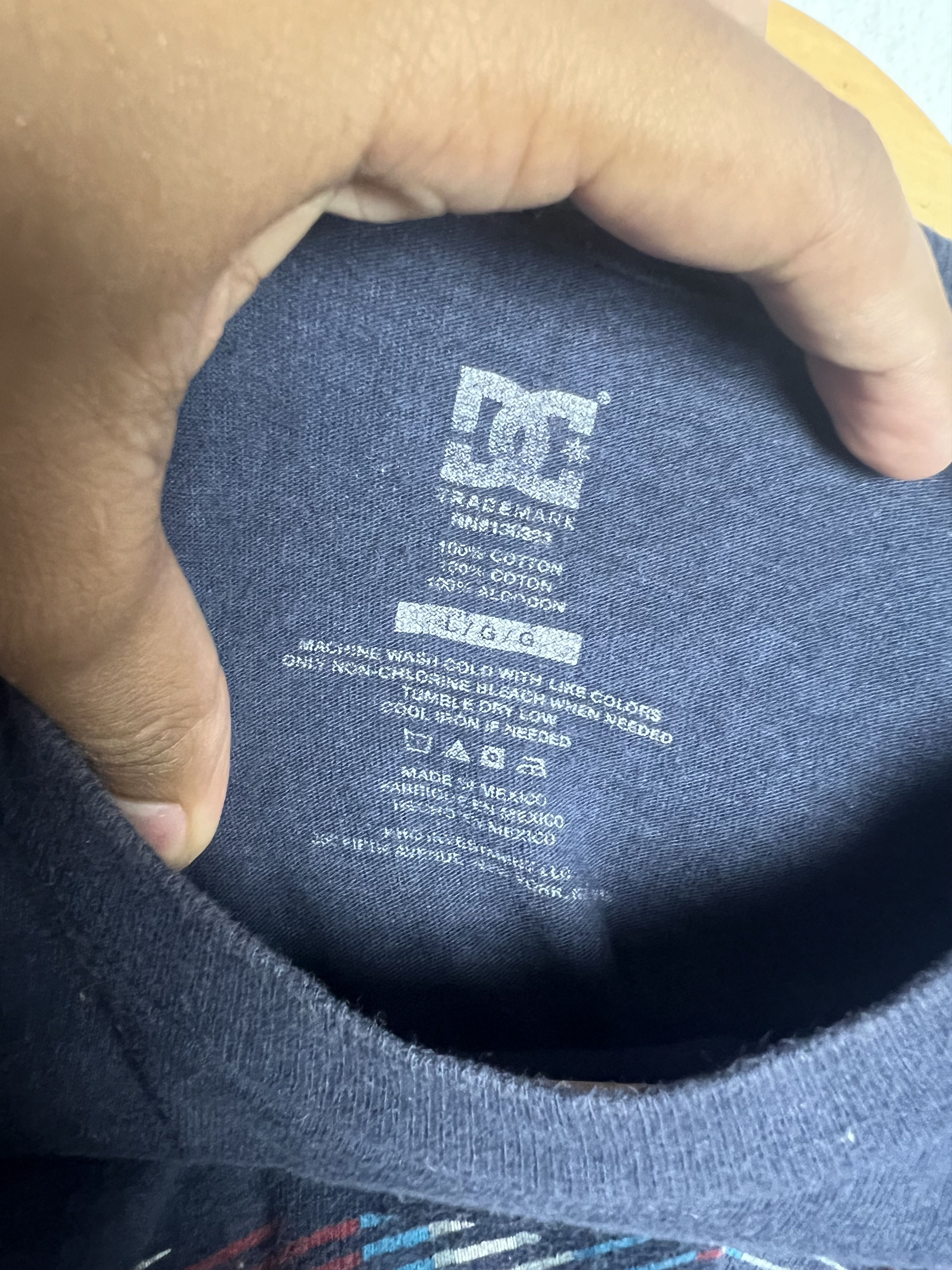 DC DC Shoes Short Sleeve Tee Size US L / EU 52-54 / 3 - 8 Thumbnail