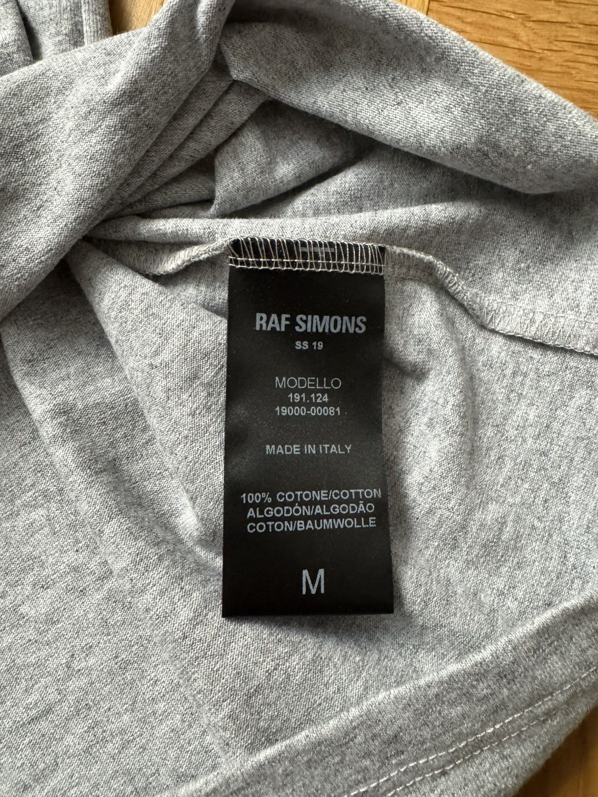 Raf Simons Raf simons SS19 pierced man tee Size US M / EU 48-50 / 2 - 7 Thumbnail