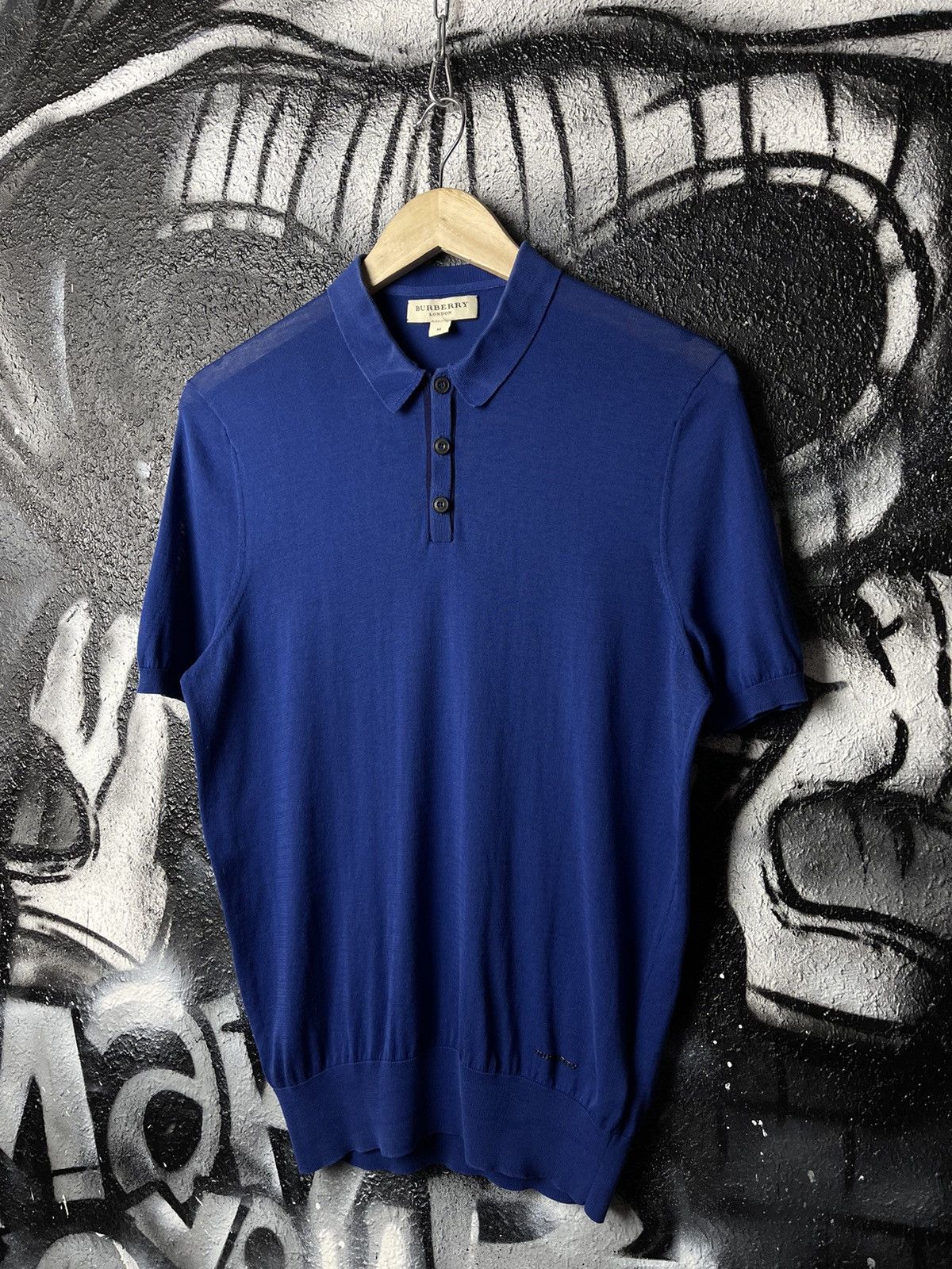 Burberry Burberry London Blue Thin Knit Luxury Polos T-Shirt Men’s Size Medium Size US M / EU 48-50 / 2 - 1 Thumbnail