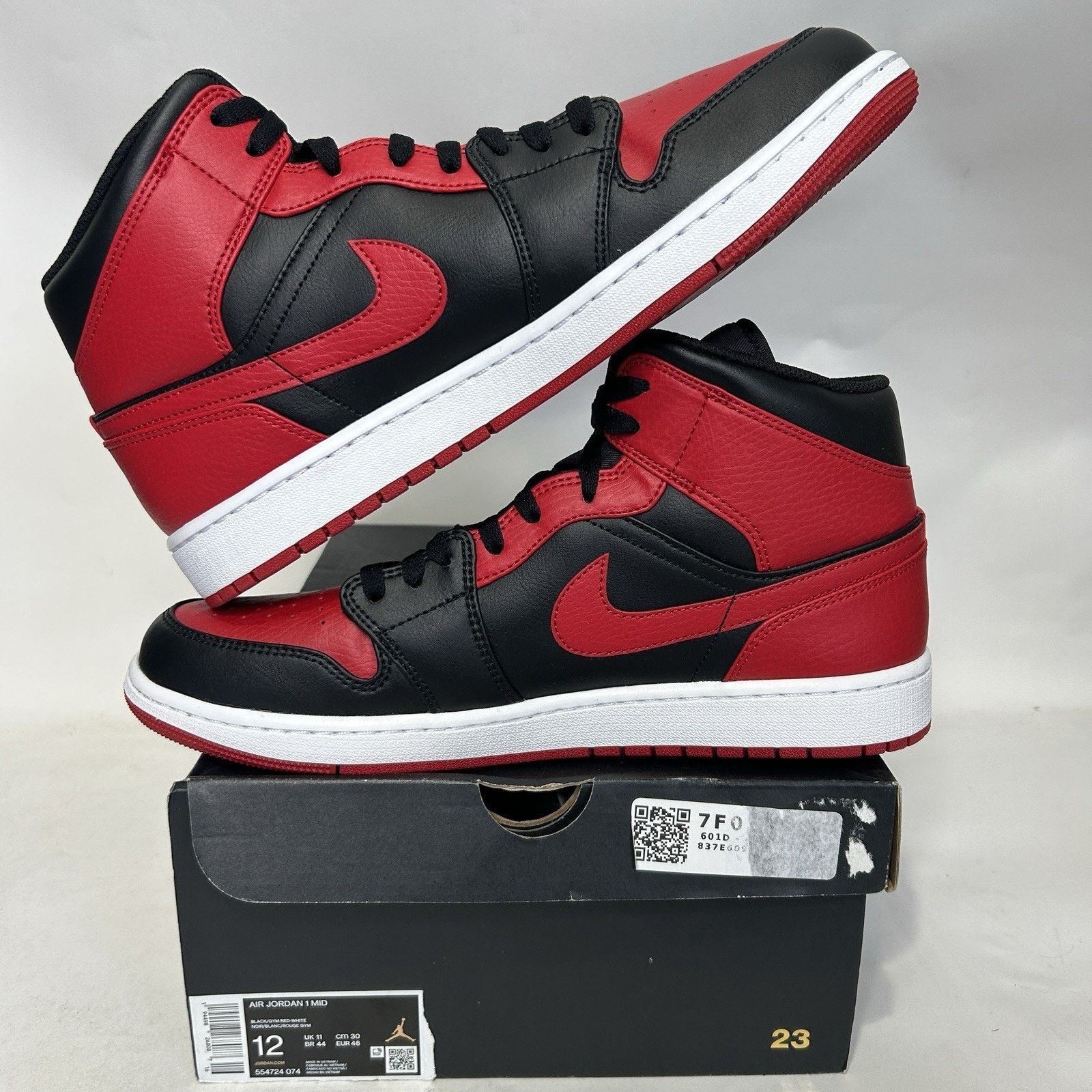 Jordan Brand Nike Air Jordan 1 Mid Retro “Banned/Black Gym Red White” Size US 12 / EU 45 - 3 Thumbnail