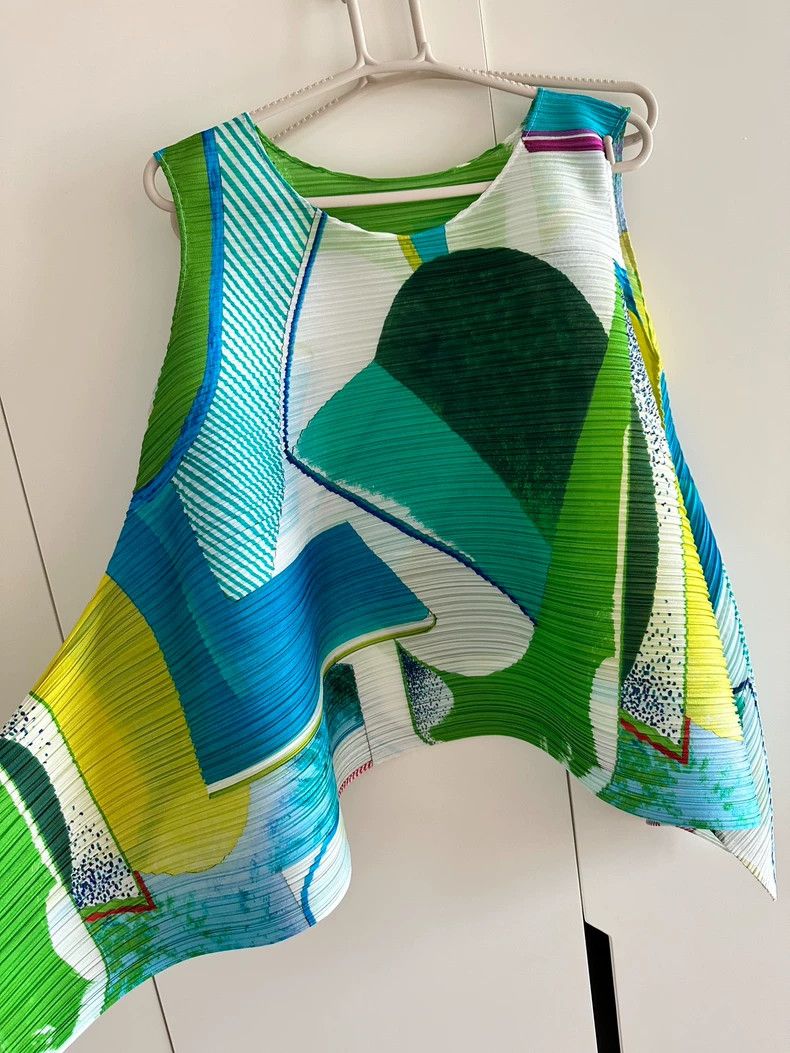 Issey Miyake Issey Miyake size:3 Blue and green striped vest Size M / US 6-8 / IT 42-44 - 5 Thumbnail