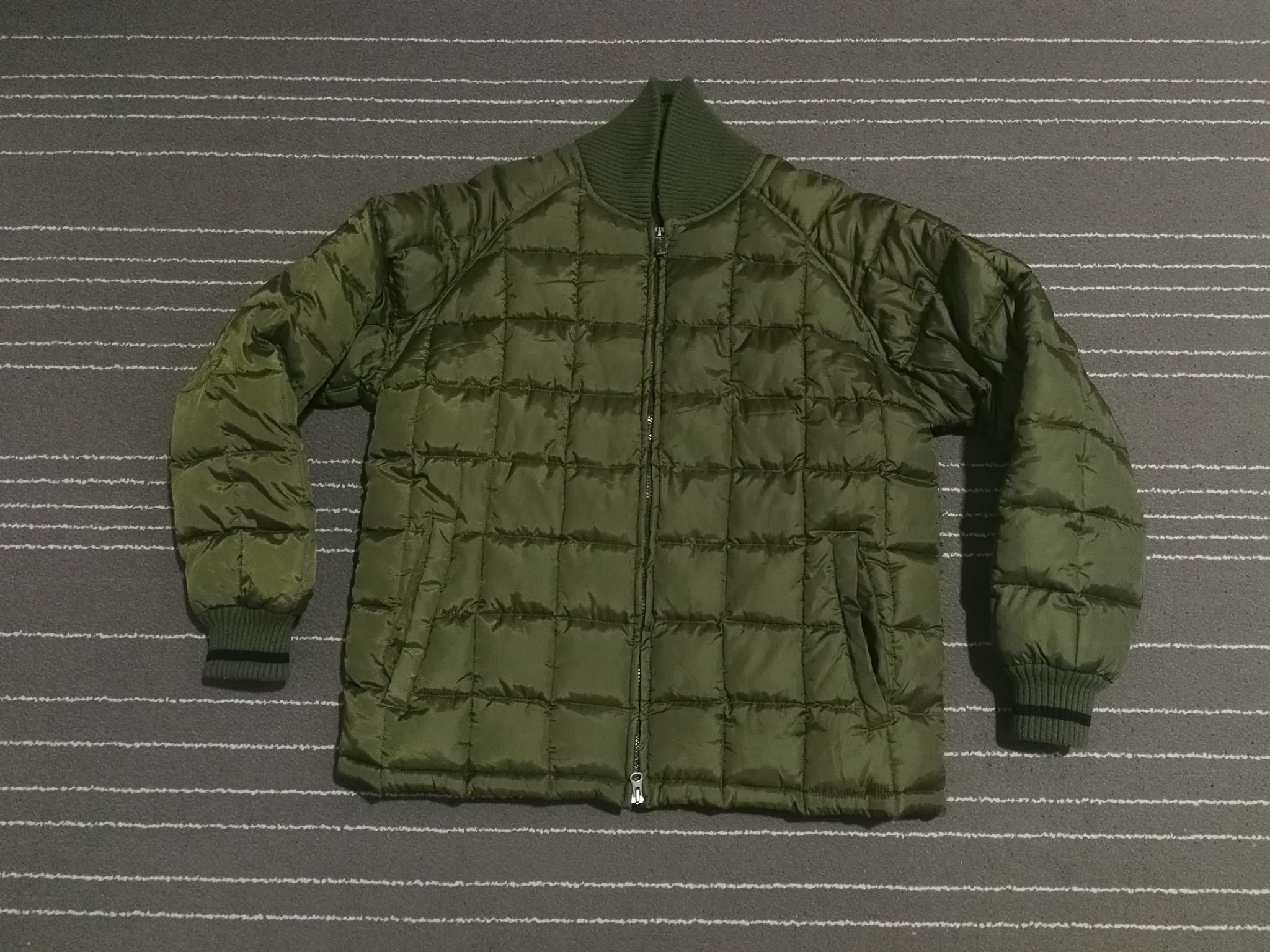 Champion USA puffer jacket army green M