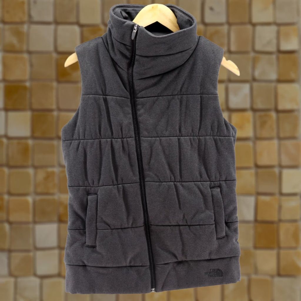The North Face The North Face Women’s Darella Insulated Asymmetrical Puffer Vest M Gray Quilt Zip Pockets Regular Size M / US 6-8 / IT 42-44 - 1 Thumbnail