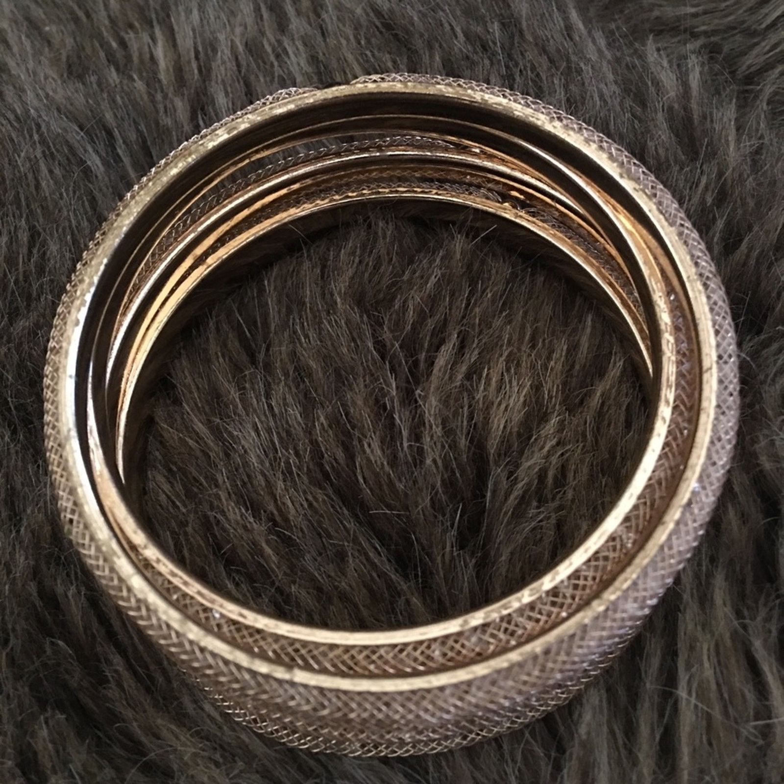 Jewelry Lot of 5 crystal under mesh gold bangle bracelets Size ONE SIZE - 7 Thumbnail