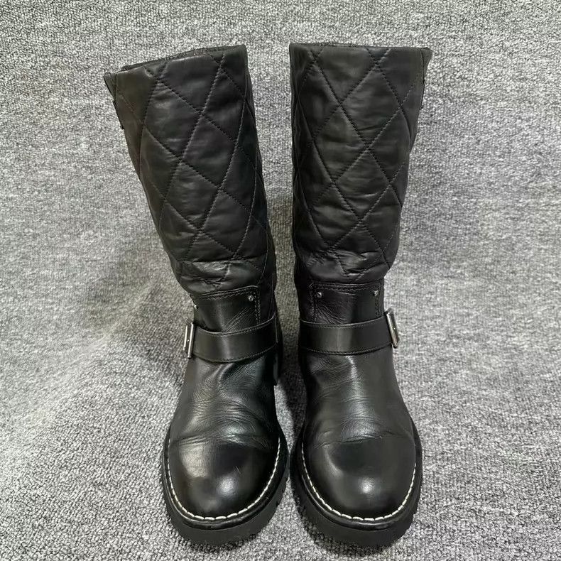 Chanel Chanel Black Leather Mountain Boots Size 39 -2505 Size US 6 / EU 39 - 4 Thumbnail