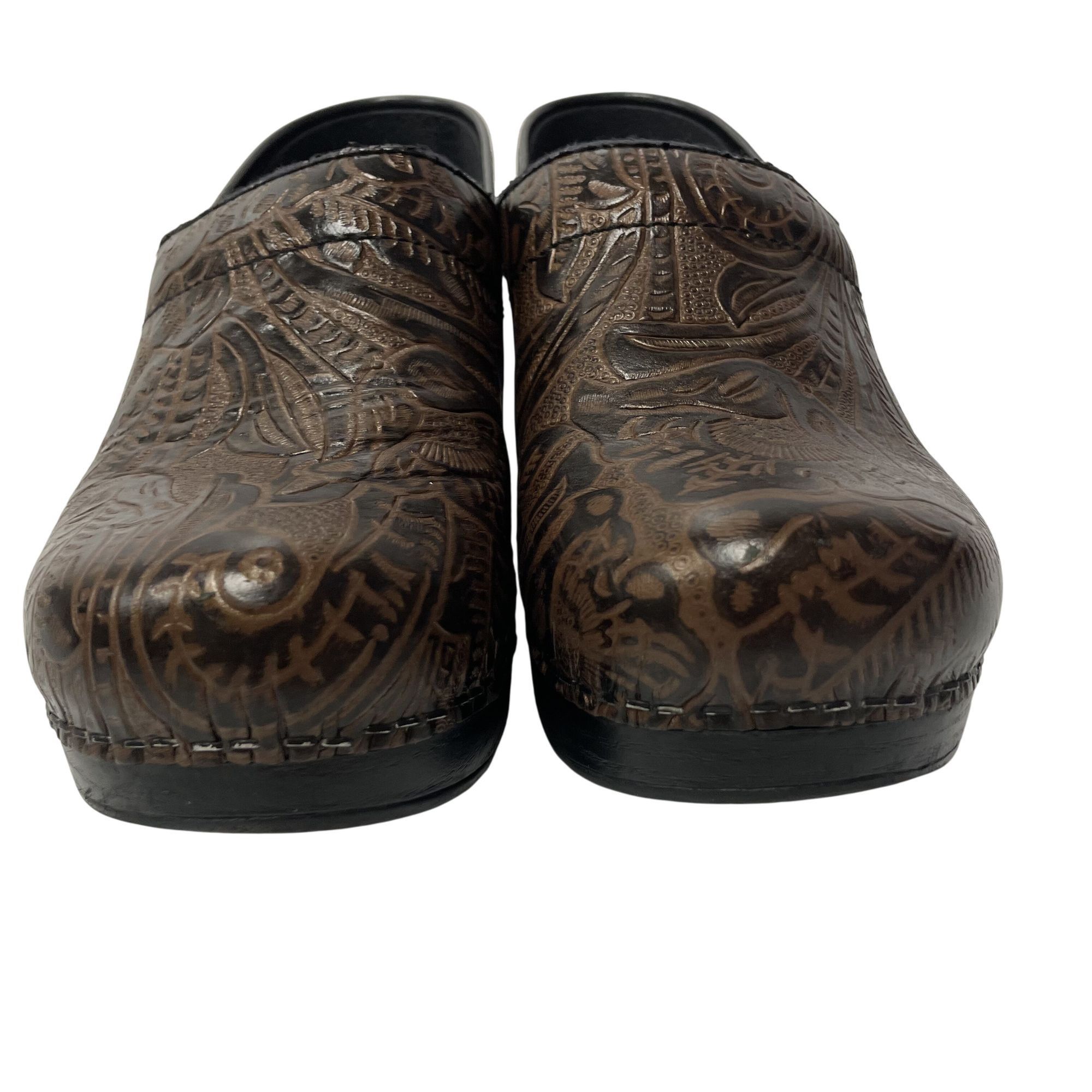 Dansko Dansko ANTIQUE TOOLED Leather Clogs Professional Shoes Size US 9 / IT 39 - 4 Thumbnail
