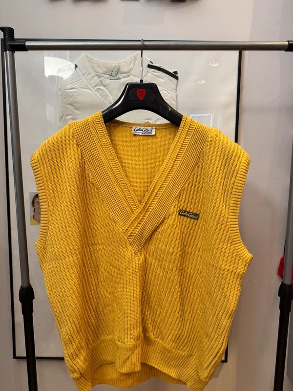 Carlo Colucci × Vintage Vintage Carlo Colucci Wool Vest Yellow Pattern XL Size US XL / EU 56 / 4 - 1 Thumbnail
