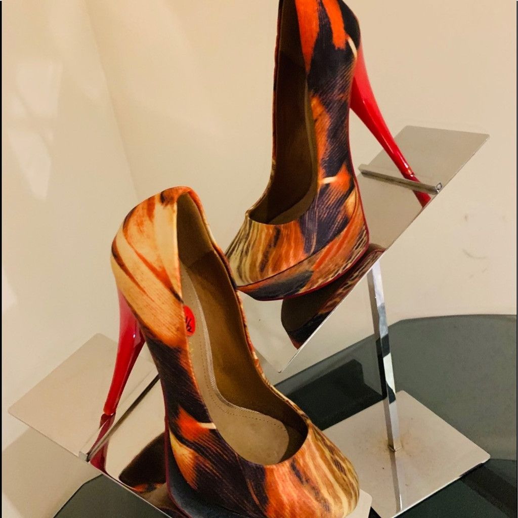 Aldo 💲💲SALE💲💲 Aldo red and printed fabric size 6.5 Size US 6.5 / IT 36.5 - 3 Thumbnail