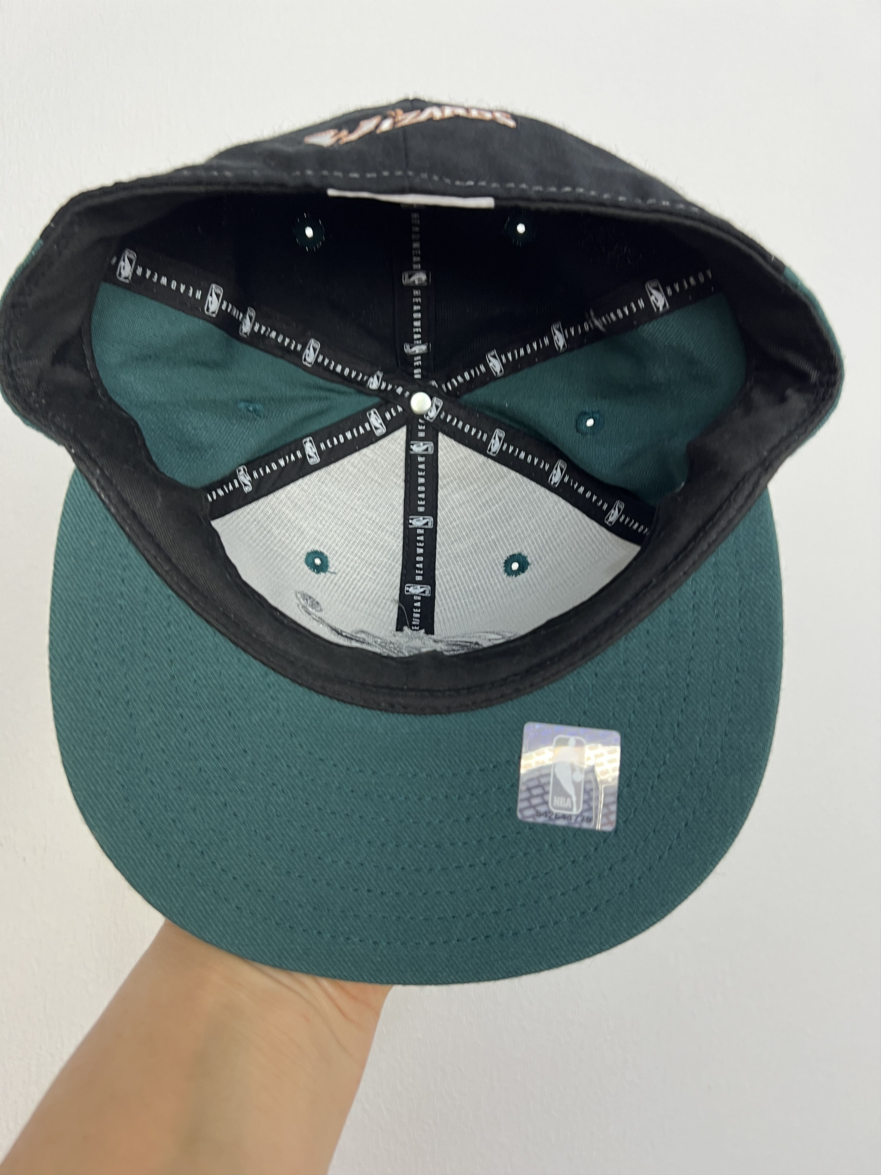 Reebok Vintage Washington Wizards Strapback Hat Cap NBA Adult Size ONE SIZE - 7 Thumbnail