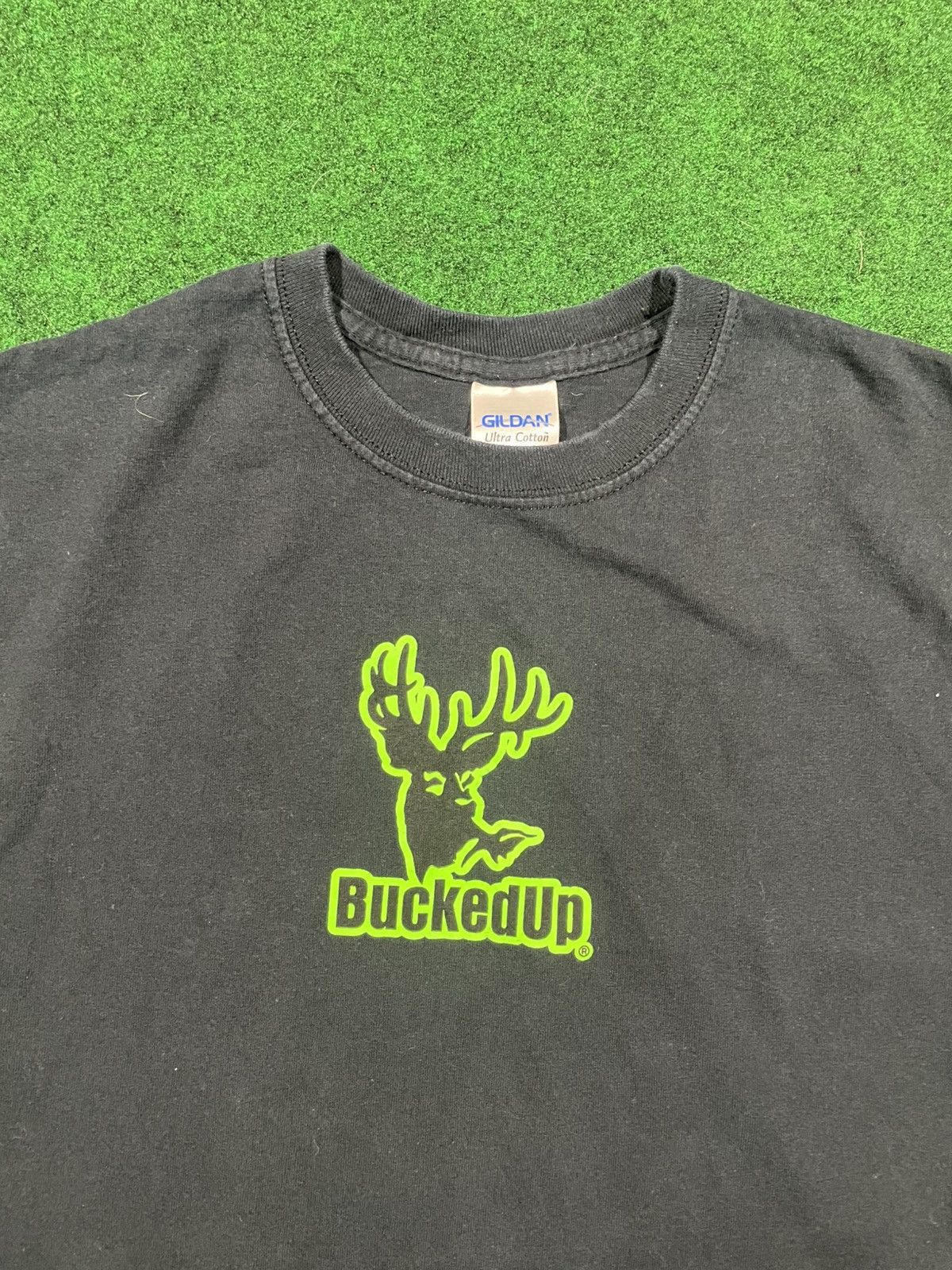 Vintage Bucked up Tee Size US M / EU 48-50 / 2 - 3 Thumbnail