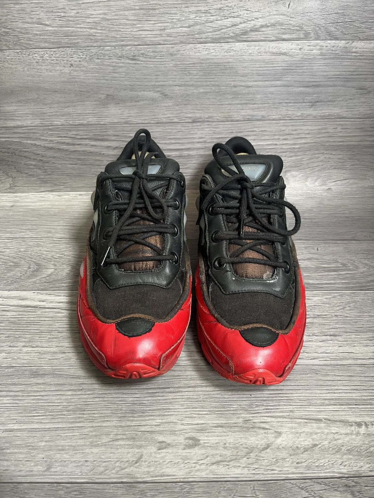 Raf Simons Adidas raf simons ozweegos sneakers Size US 10 / EU 43 - 4 Thumbnail