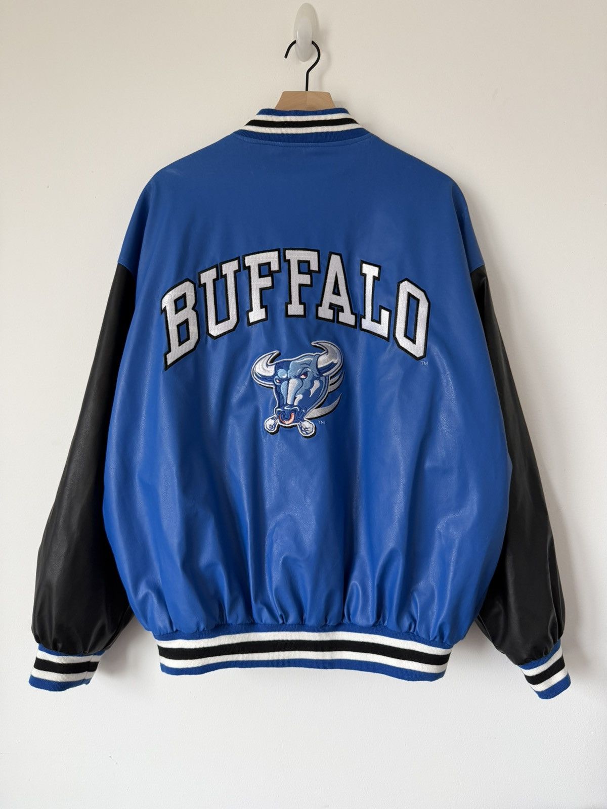 Steve And Barrys Vtg steve & barry’s varsity jacket university of Buffalo XL Size US XL / EU 56 / 4 - 1 Thumbnail