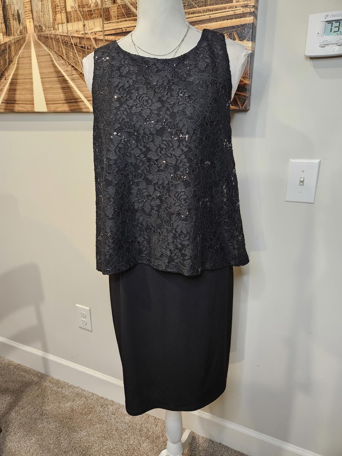 Designer Jessica Howard Elegant Black Lace Dress Size L / US 10 / IT 46 - 1 Thumbnail