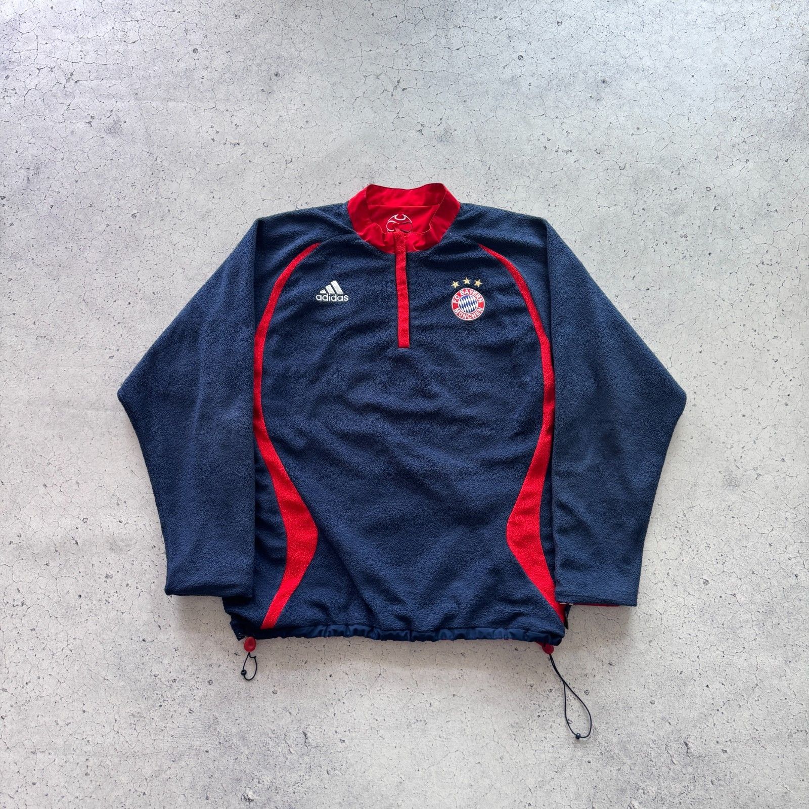 Adidas Vintage Adidas Fc Bayern Munchen Reversible Jacket Soccer Size US L / EU 52-54 / 3 - 1 Thumbnail