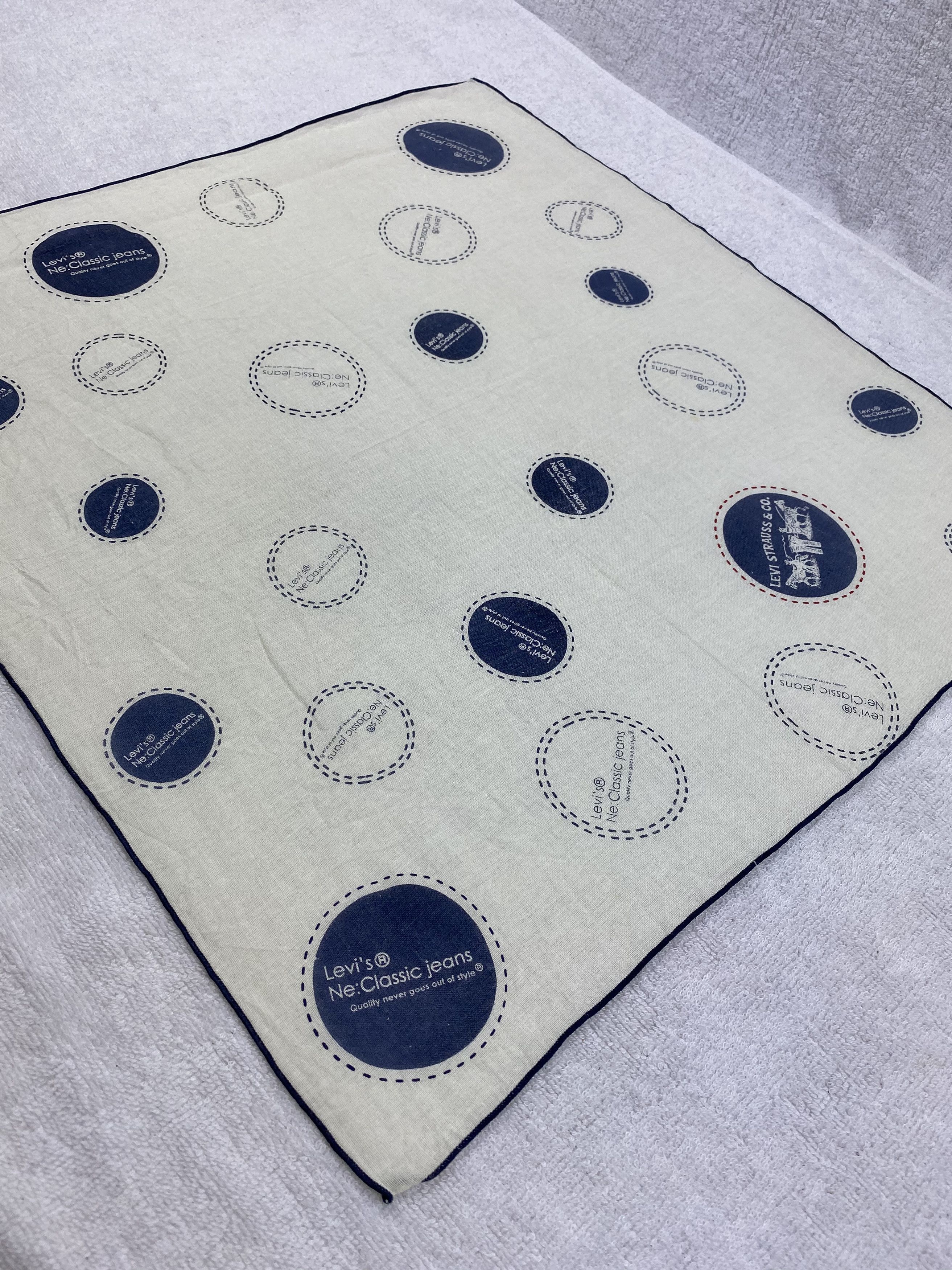 Levi's Levis Handkerchief / Bandana / Neckerchief Size ONE SIZE - 4 Thumbnail