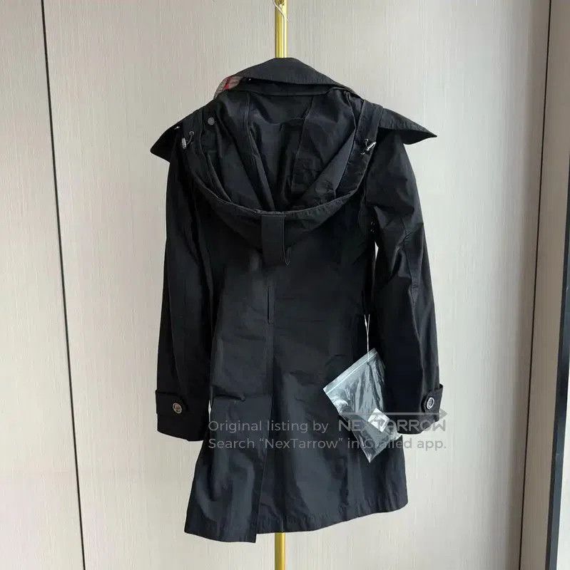 Burberry Burberry Black Nylon Women's Trench Coat. Size XXS / US 00 / IT 34 - 2 Thumbnail
