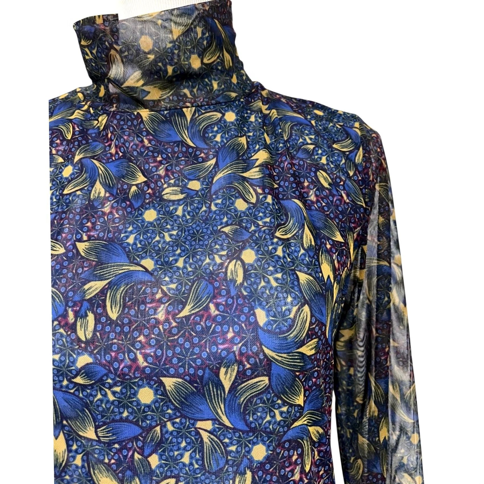 Anthropologie Anthropologie Blouse Floral Sheer Lined Mock Turtleneck Long Sleeve Women’s M Blue Floral Blouse Womens/M Size M / US 6-8 / IT 42-44 - 4 Thumbnail