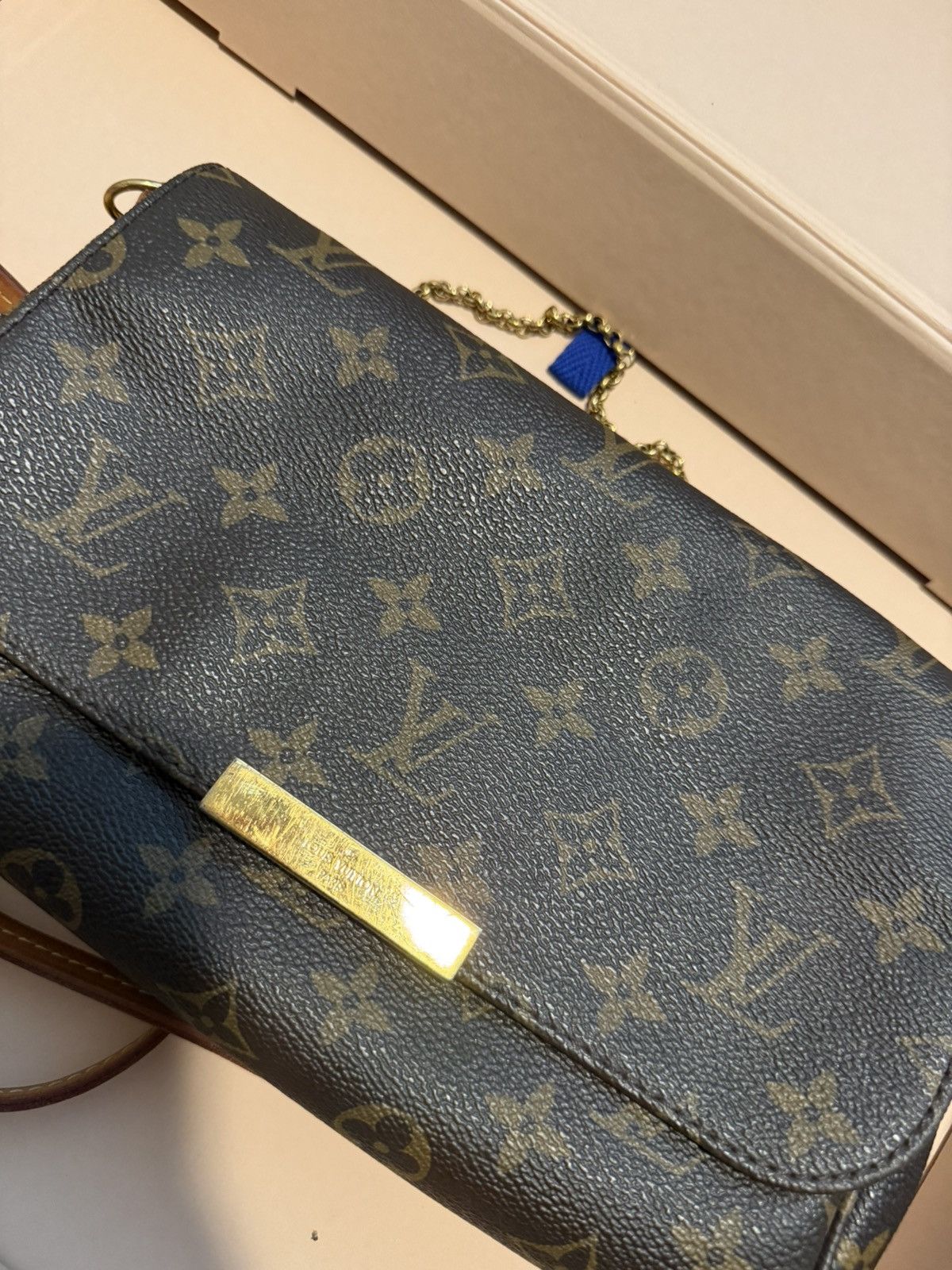 Louis Vuitton Favorite Handbag Monogram Canvas MM Size ONE SIZE - 1 Thumbnail